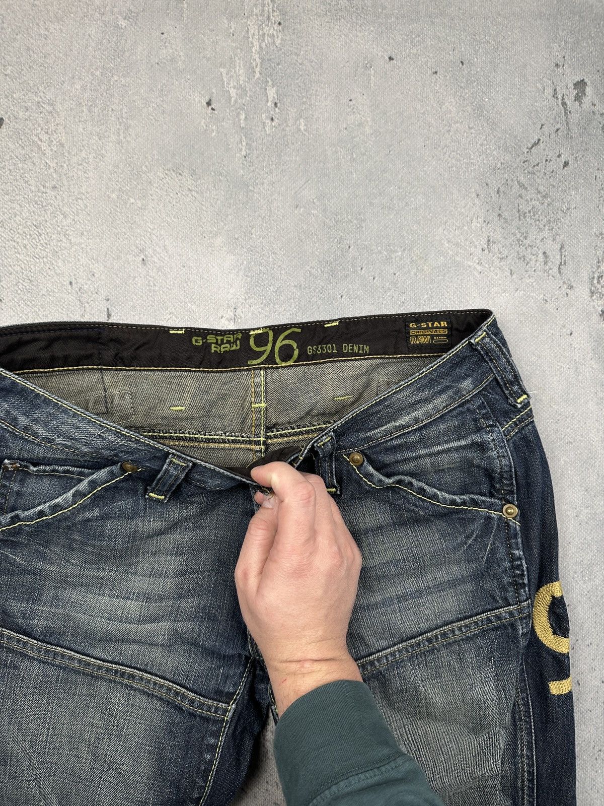 G-Star Vintage G-Star RAW Elwood Heritage Embro Narrow Jeans 96 y2k Size 30" / US 8 / IT 44 - 9 Thumbnail
