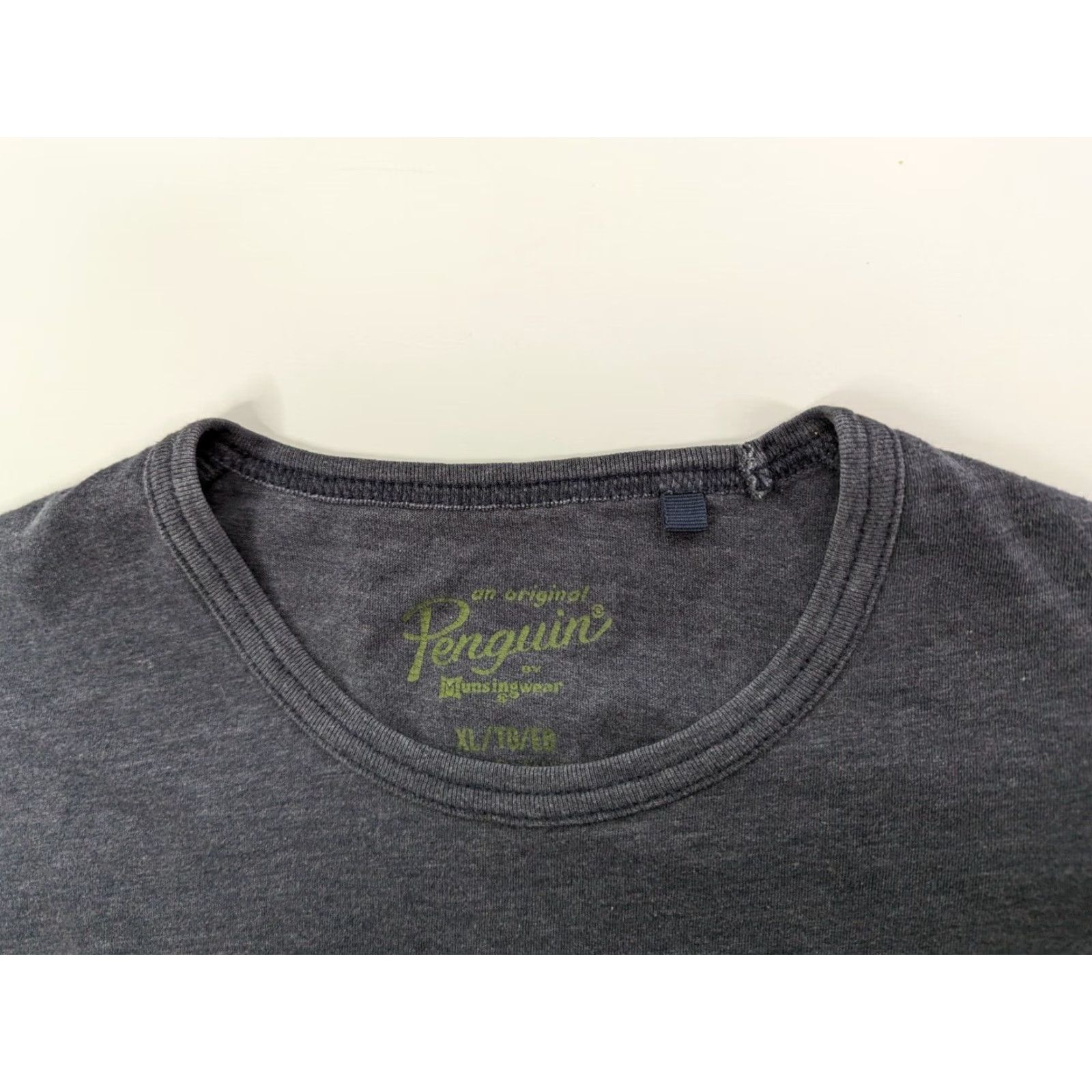 Original Penguin Original Penguin T-Shirt XL Navy Blue Camo 100% Cotton Short Sleeve Crew Neck Unisex Adults Vintage No Size XL / US 12-14 / IT 48-50 - 7 Thumbnail