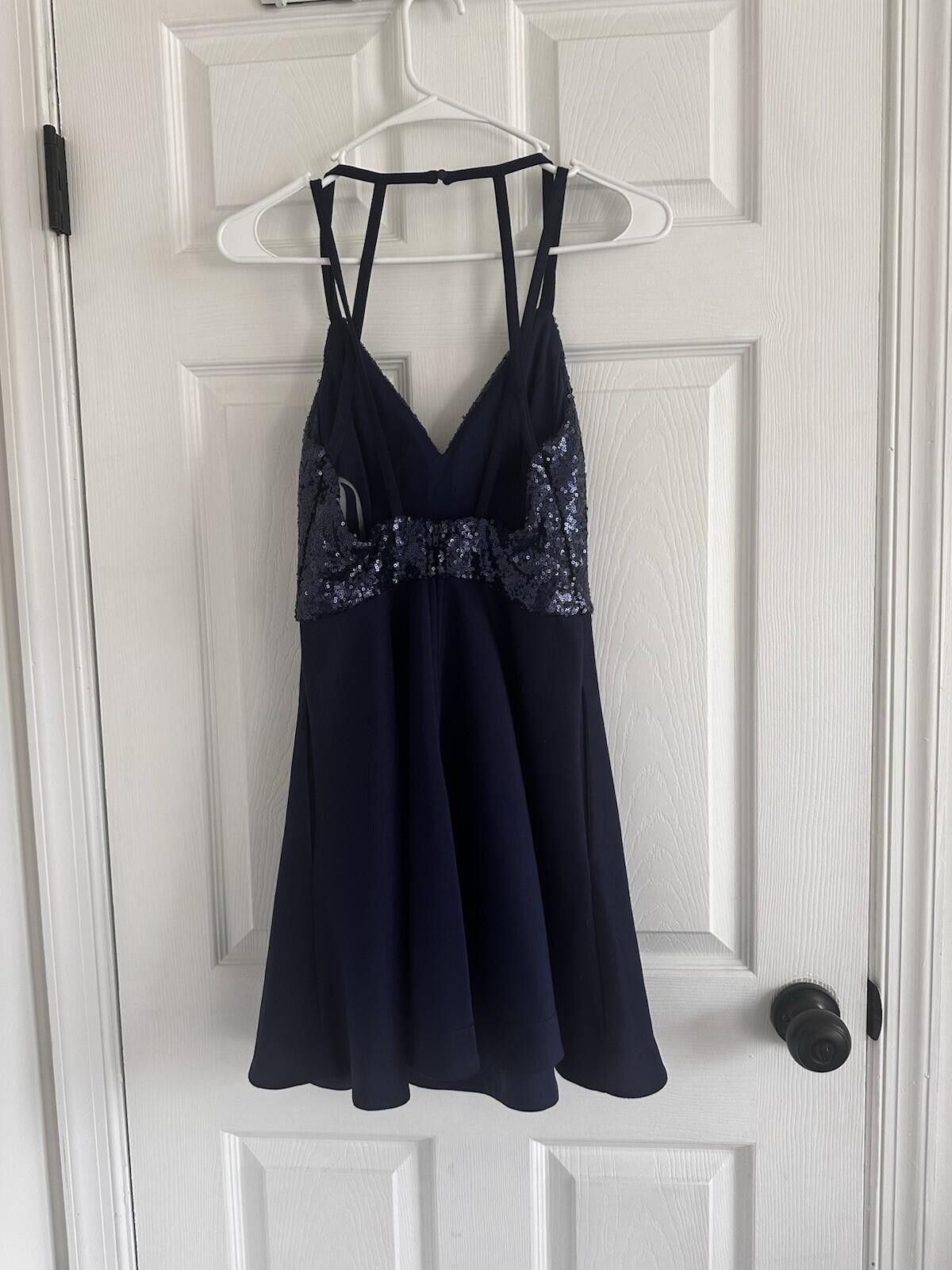 Other Speechless 3 Navy Sequin cocktail dress homecoming wedding Size M / US 6-8 / IT 42-44 - 4 Thumbnail