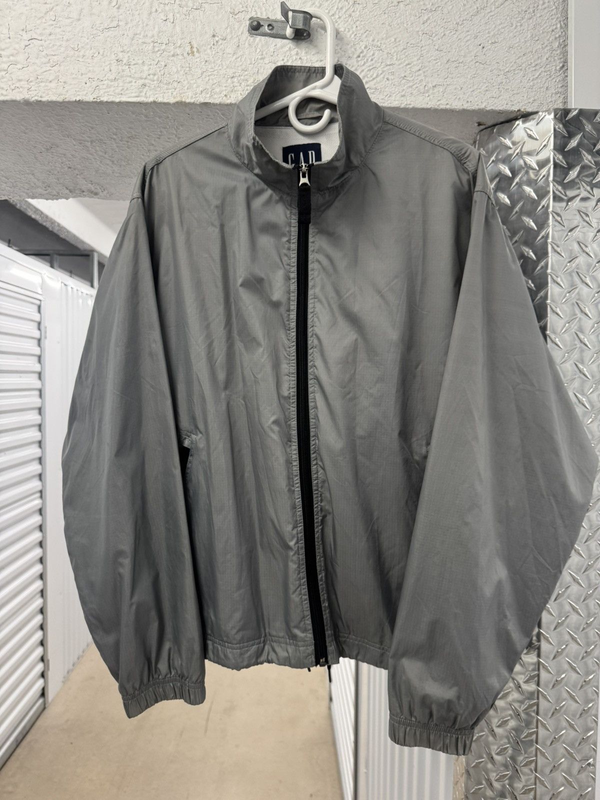 Gap Vintage Gap Silver Windbreak Size US L / EU 52-54 / 3 - 1 Thumbnail