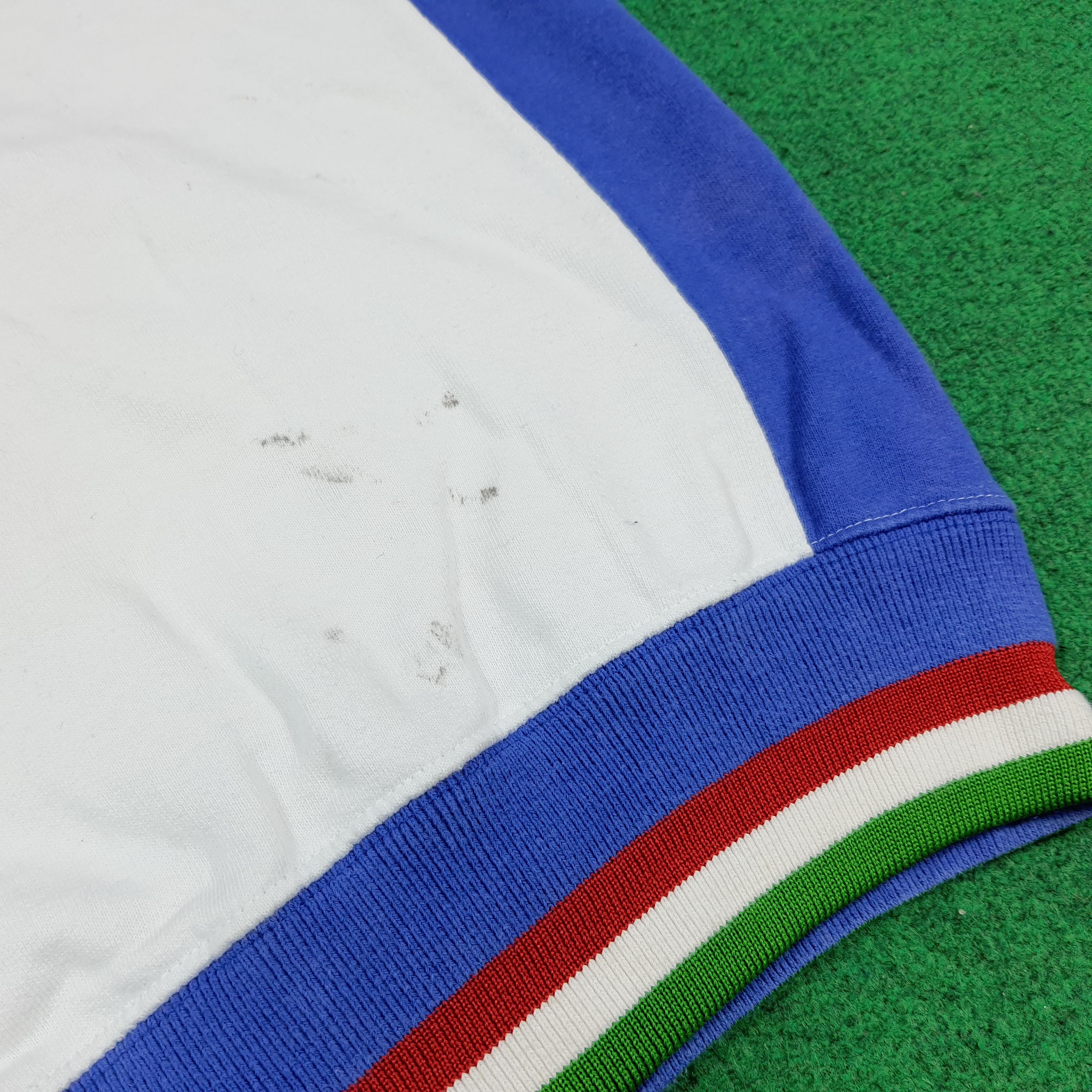 Vintage Vintage 90s Italy National Team Track Jacket Italia C295N26 Size US S / EU 44-46 / 1 - 14 Thumbnail