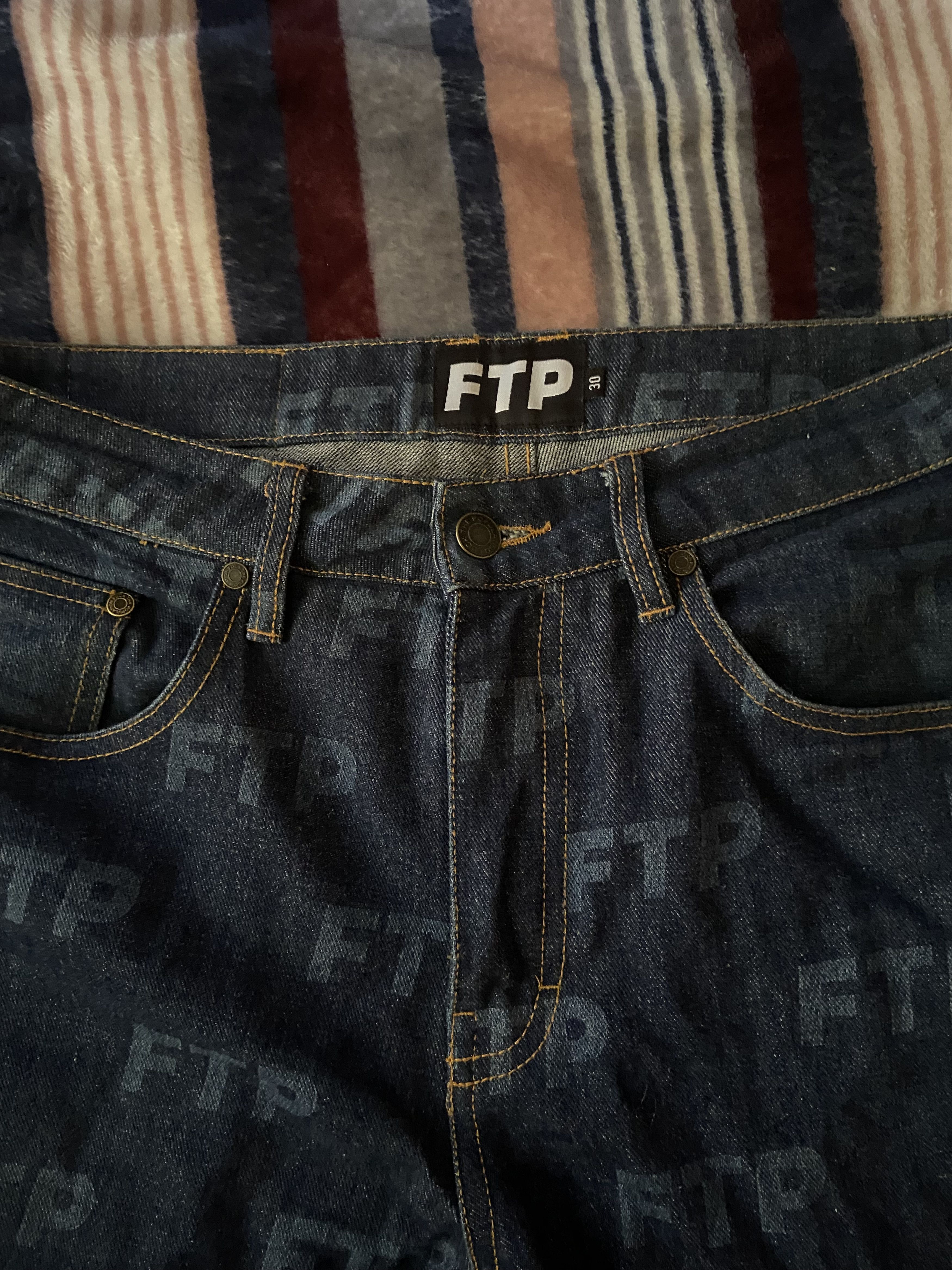 Fuck The Population all over jeans Size US 30 / EU 46 - 2 Thumbnail
