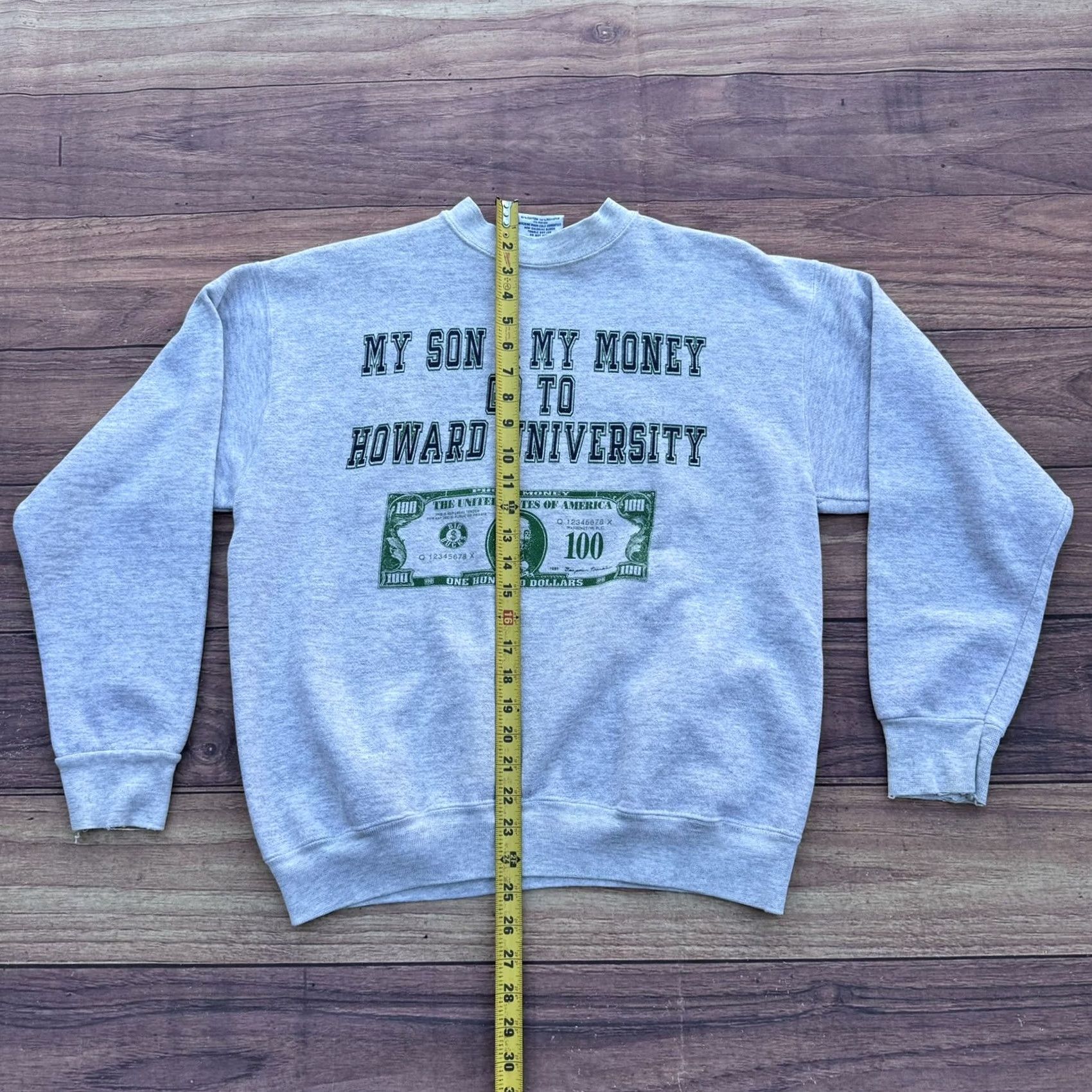Velva Sheen VINTAGE Velva Sheen Crewneck Sweatshirt Men Large Gray USA 90s College Howard University HBCU Shirt Pullover Classic Fashion Size US L / EU 52-54 / 3 - 5 Thumbnail