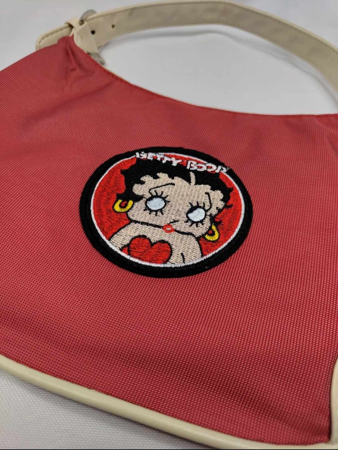 Cartoon Network Betty Boop Petite Handbag Size ONE SIZE - 2 Thumbnail