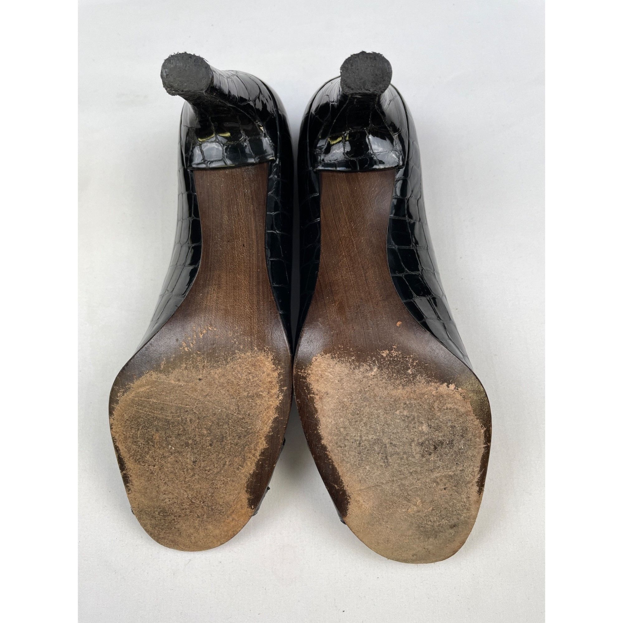 Stuart Weitzman Stuart Weitzman Women's Black Leather Shoes/Heels Size 7 SKU Size US 7 / IT 37 - 7 Thumbnail