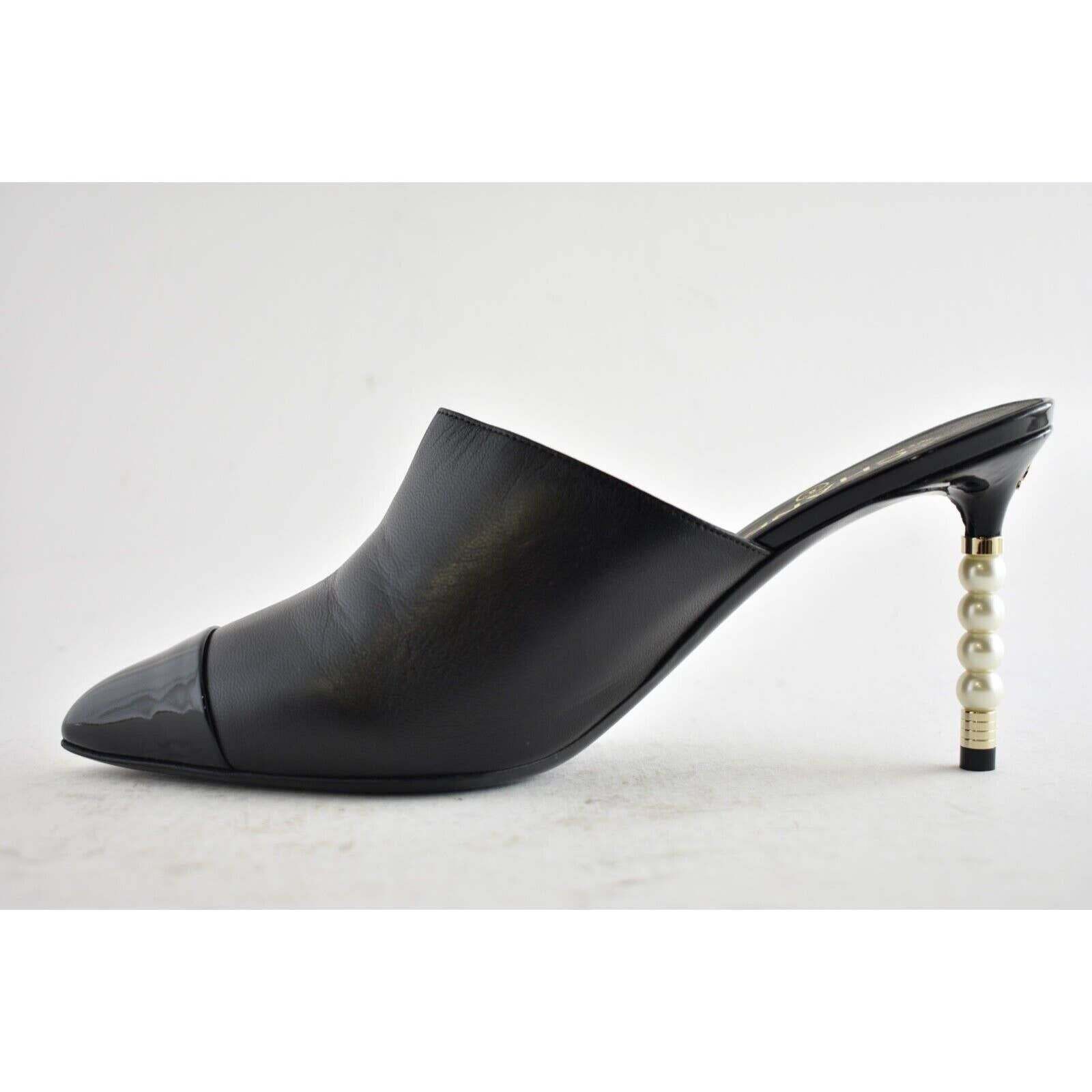Chanel 20C Paris Rome Pearl CC Mule Slide Backless Heel Pump 40.5 Size US 10.5 / IT 40.5 - 5 Thumbnail