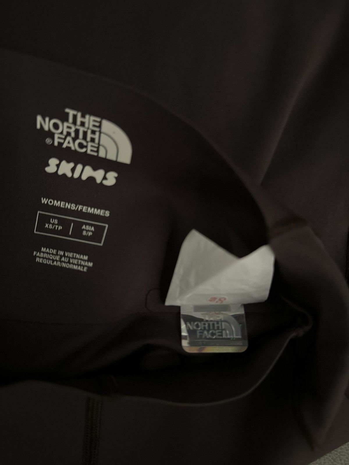 SKIMS × The North Face SKIMS x NORTH FACE REFINA LEGGING PHOENIX SIZE XS Size 26" / US 2 / IT 38 - 5 Thumbnail