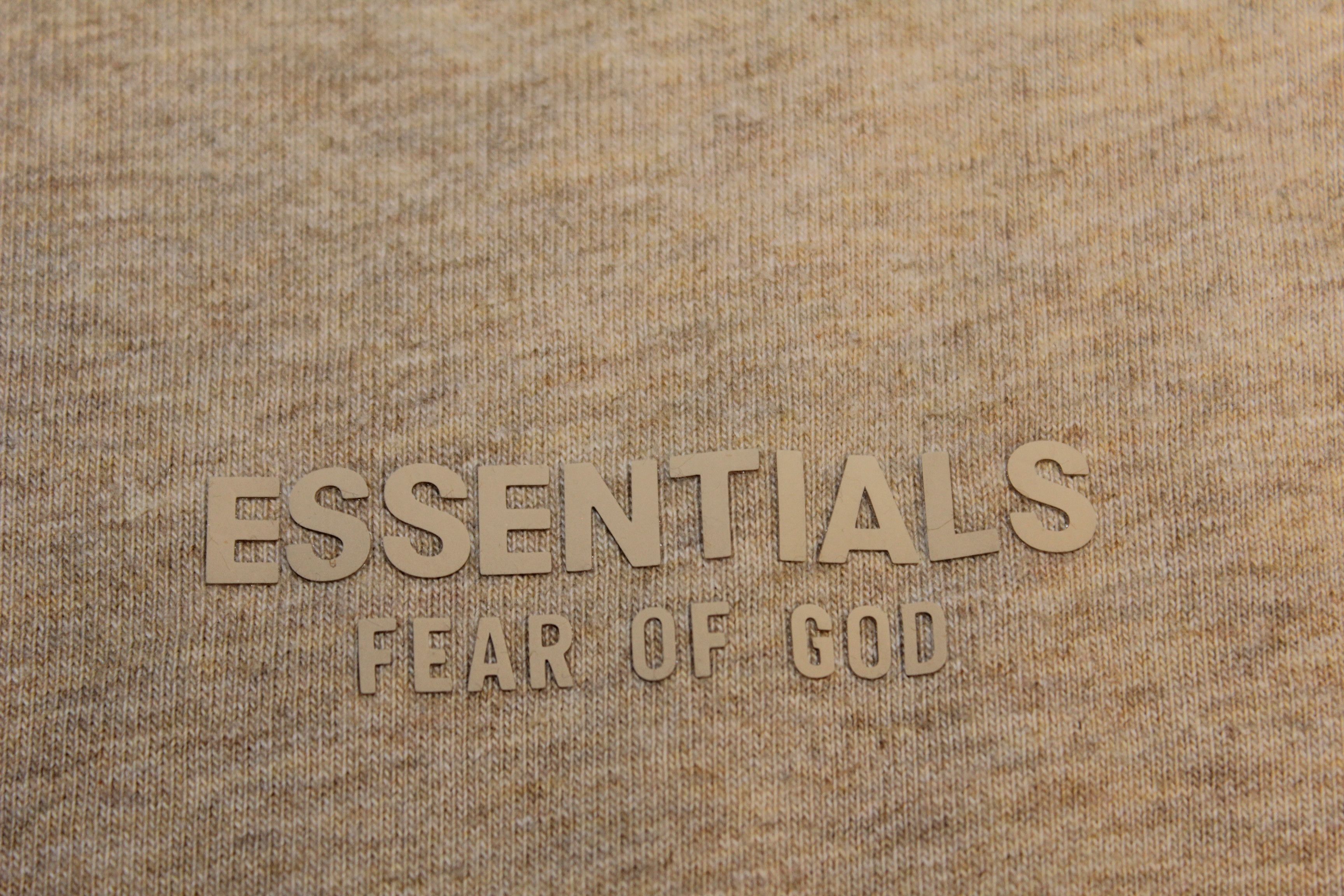 Essentials Essentials Fear of God Beige Oversized T-Shirt Size L Size US L / EU 52-54 / 3 - 1 Thumbnail