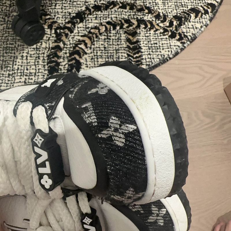 Louis Vuitton Louis Vuitton Trainer Maxi Black and White Sneakers -2508 Size US 8 / EU 41 - 6 Thumbnail