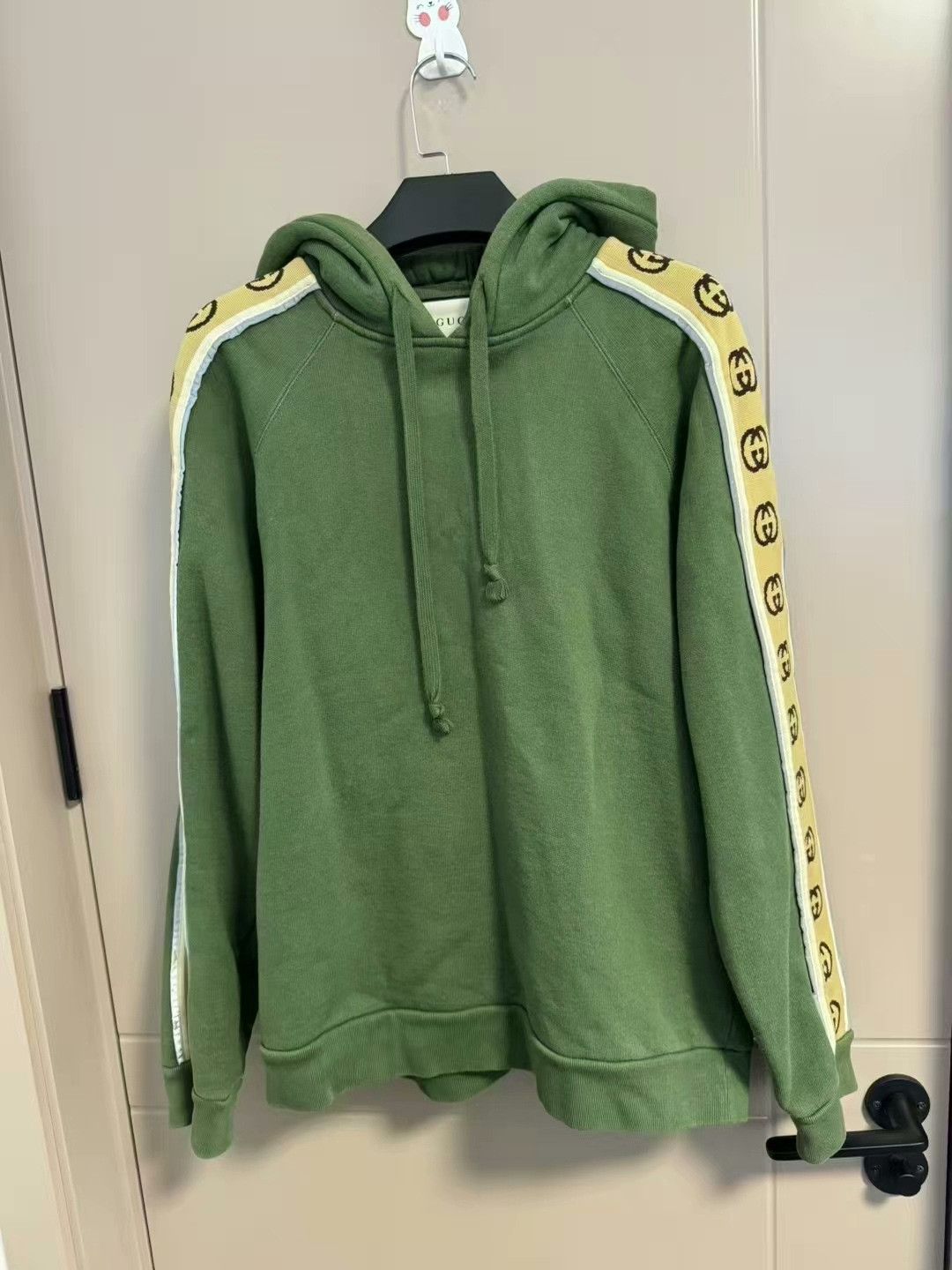 Gucci gucci reflective green hoodie sweatshirt Size US S / EU 44-46 / 1 - 1 Thumbnail
