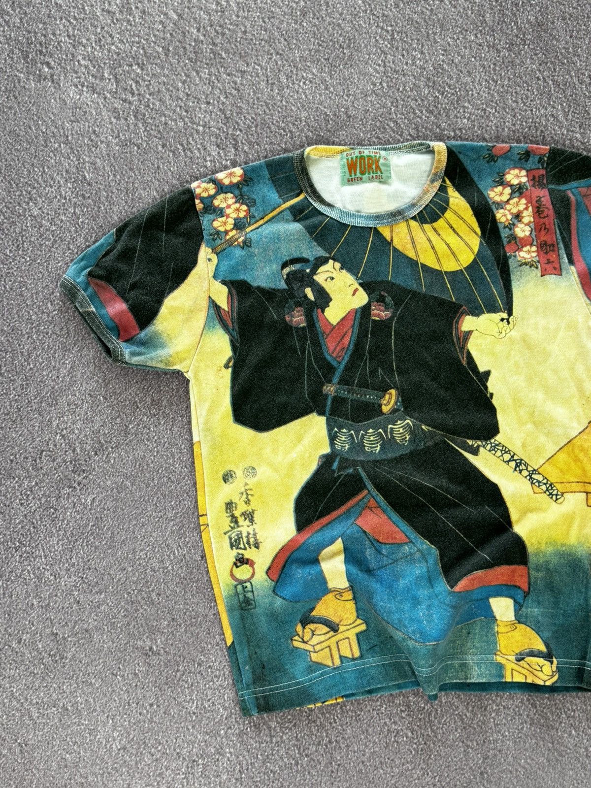 Japanese Brand Japanese Brand Vintage Y2K Multicoloured Rare T-Shirt Size M / US 6-8 / IT 42-44 - 4 Thumbnail