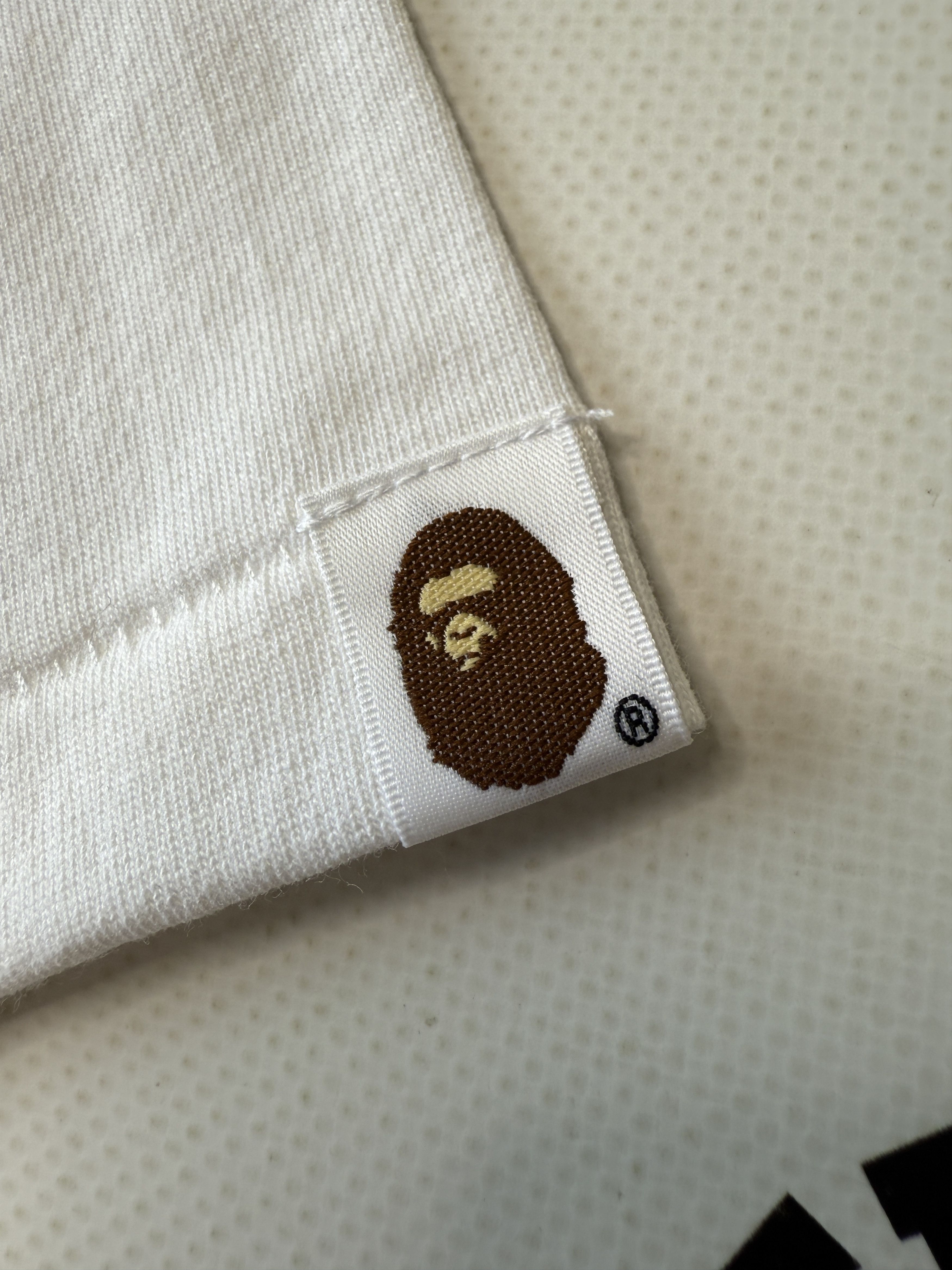 Bape BAPE STORE BEIJING NYC LOGO TEE Size US M / EU 48-50 / 2 - 5 Thumbnail