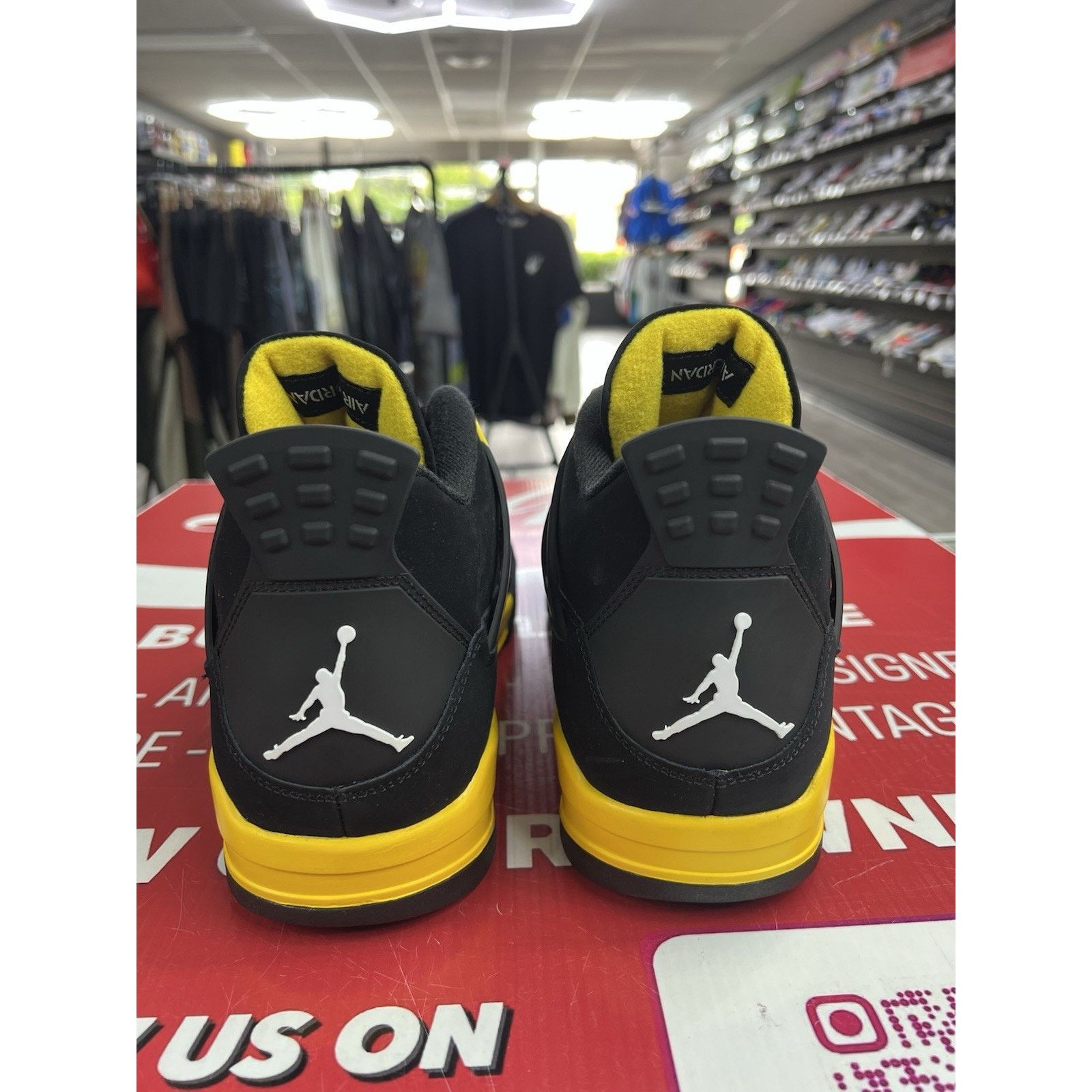 Jordan Brand Air Jordan 4 Retro Thunder (2023) Size 14 (DH6927-017) Size US 14 / EU 47 - 5 Thumbnail