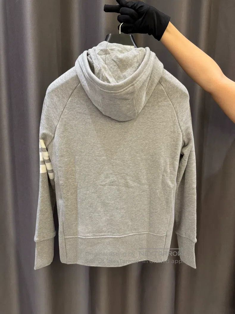 Thom Browne Thom Browne Classic Gray Stripe Zip Hoodie Size US S / EU 44-46 / 1 - 3 Thumbnail