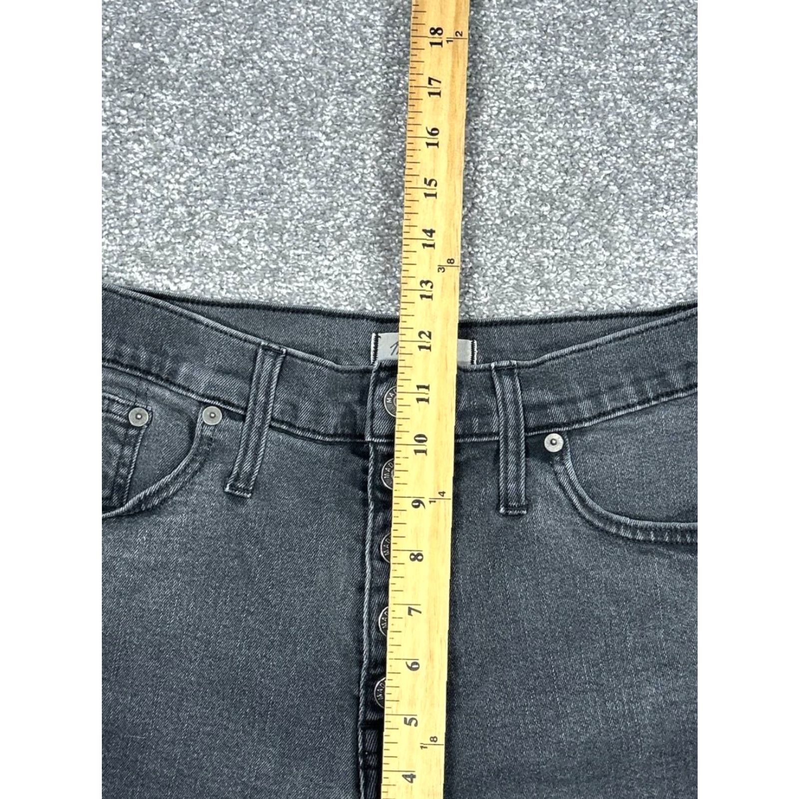 Madewell Madewell Shorts Womens 30 Gray Denim Button Fly Cut-Off Size 30" / US 8 / IT 44 - 4 Thumbnail