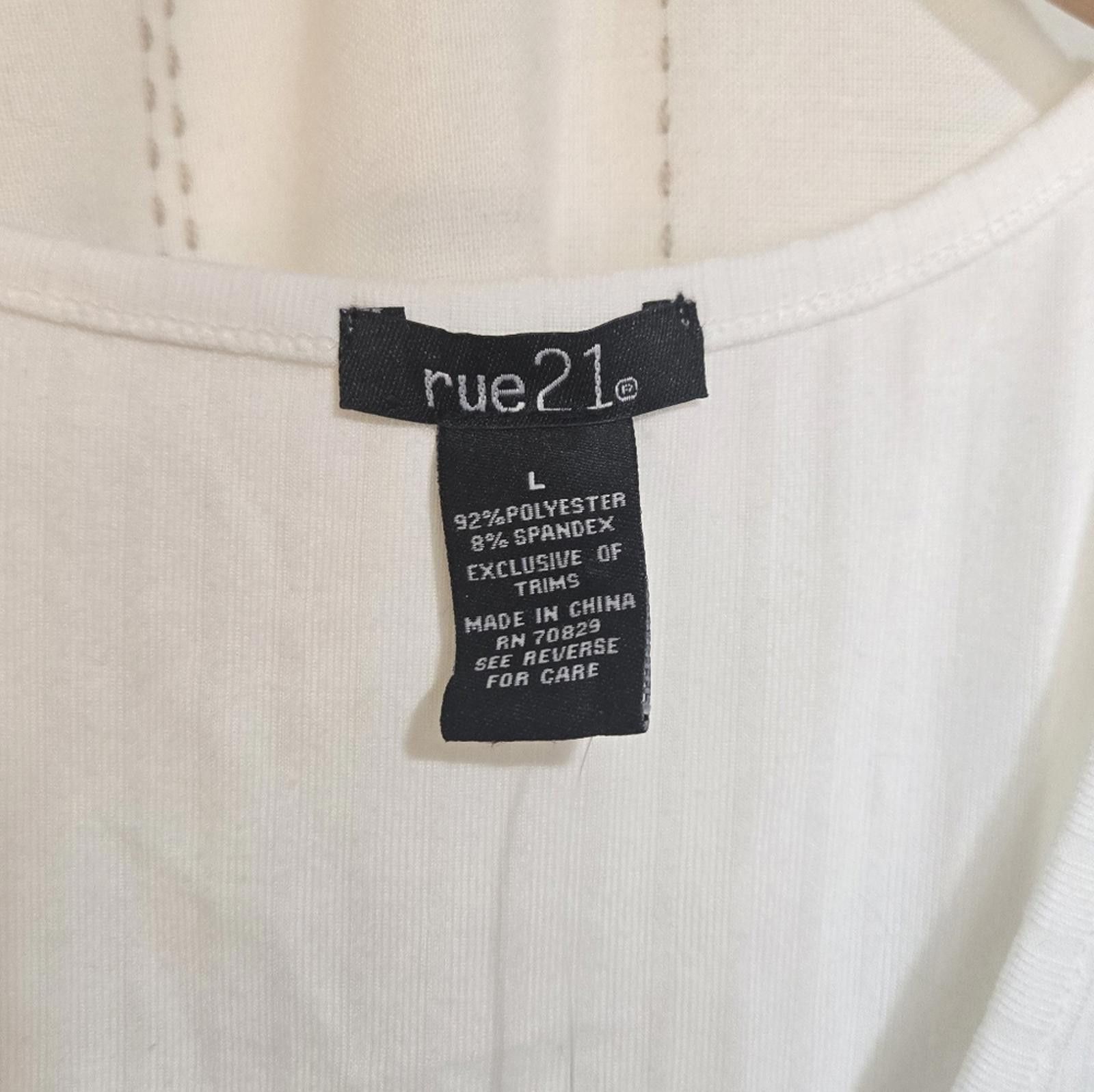 rue21 Rue21 Lace Up V Neck Tee Size L / US 10 / IT 46 - 4 Thumbnail