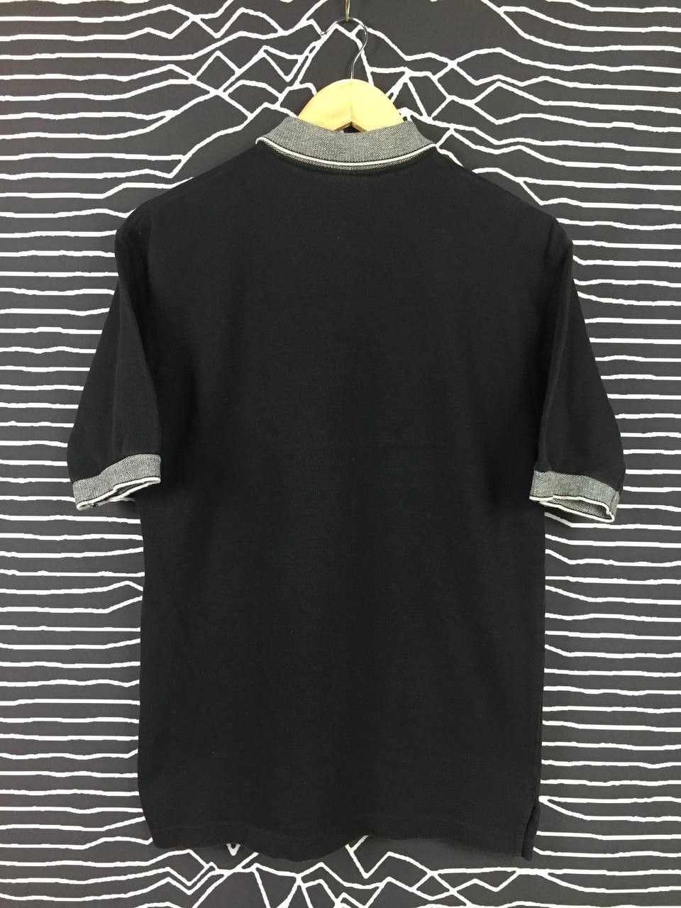 Universal Studios Vtg Universal Studios Japan Embroidered Logo Polo Shirt Size US M / EU 48-50 / 2 - 4 Thumbnail