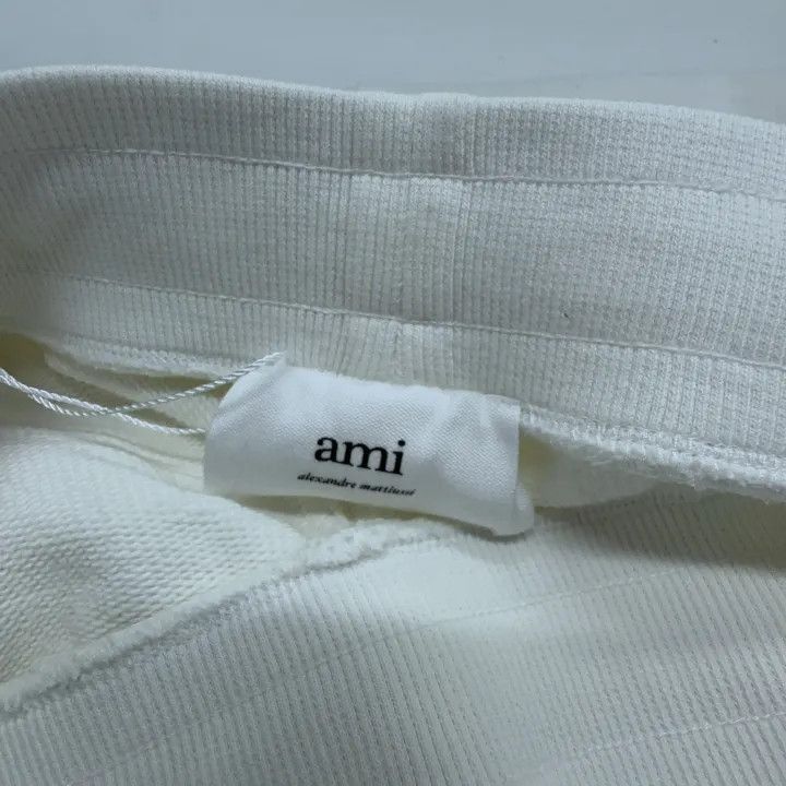Other AMIPARIS Logo Embroidered Casual Shorts -2507 Size US 27 - 4 Thumbnail