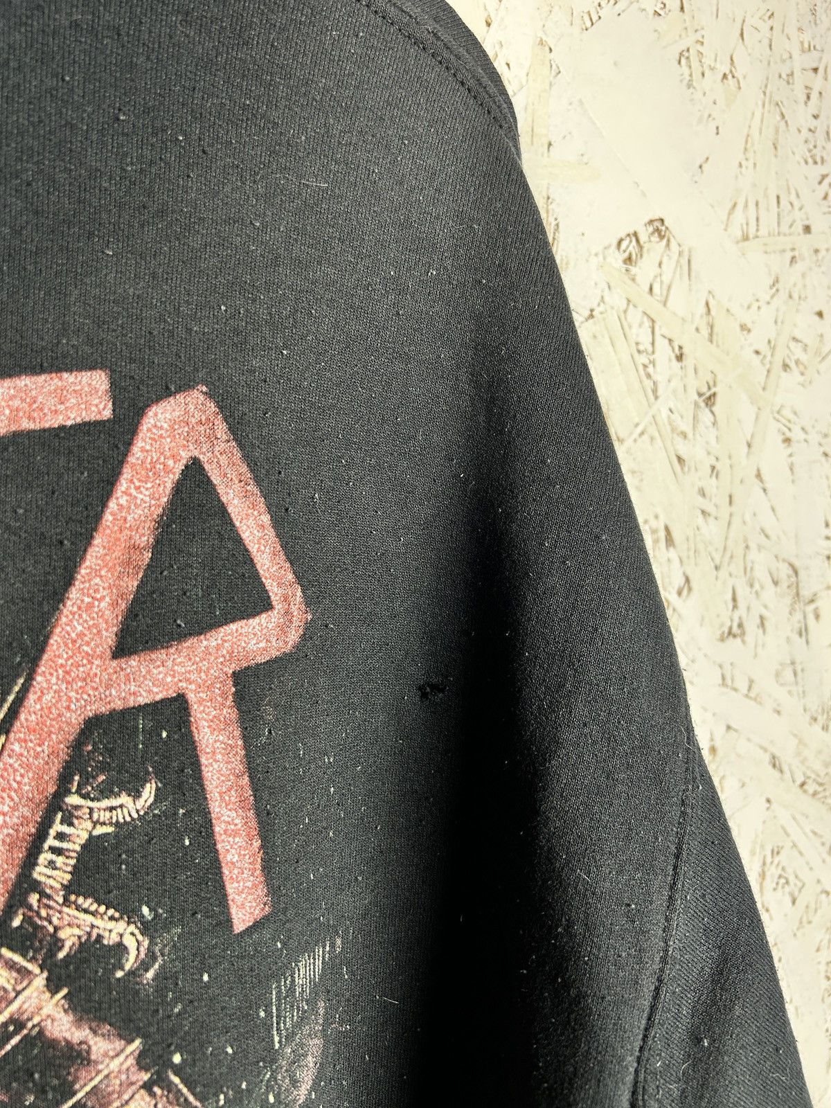 Band Tees Vintage Slayer Dead Soldier Thrash Metal Band Hoodie Size L Size US M / EU 48-50 / 2 - 6 Thumbnail