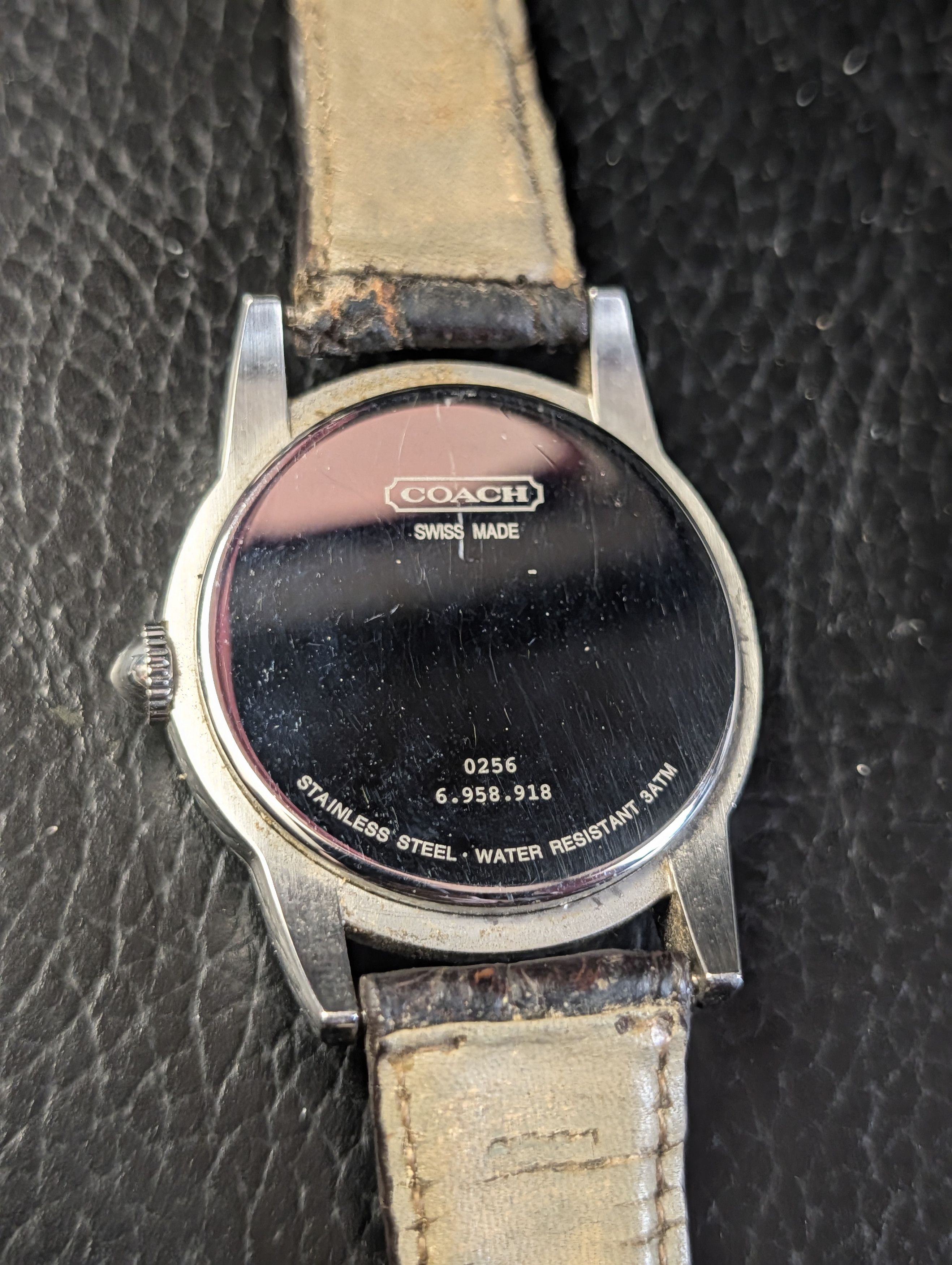 Coach VTG Swiss-Made Date Brown Alligator Quartz 3ATM Watch Size ONE SIZE - 5 Thumbnail