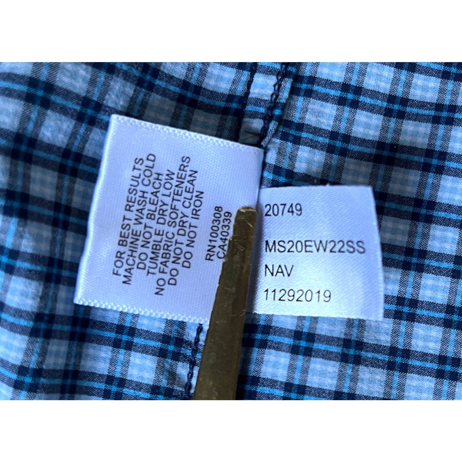 Peter Millar VINTAGE Peter Millar Summer Comfort Men’s Short Sleeve Button-Up Shirt Check Sz L Blue Shirt Regular Mens Size US L / EU 52-54 / 3 - 7 Thumbnail