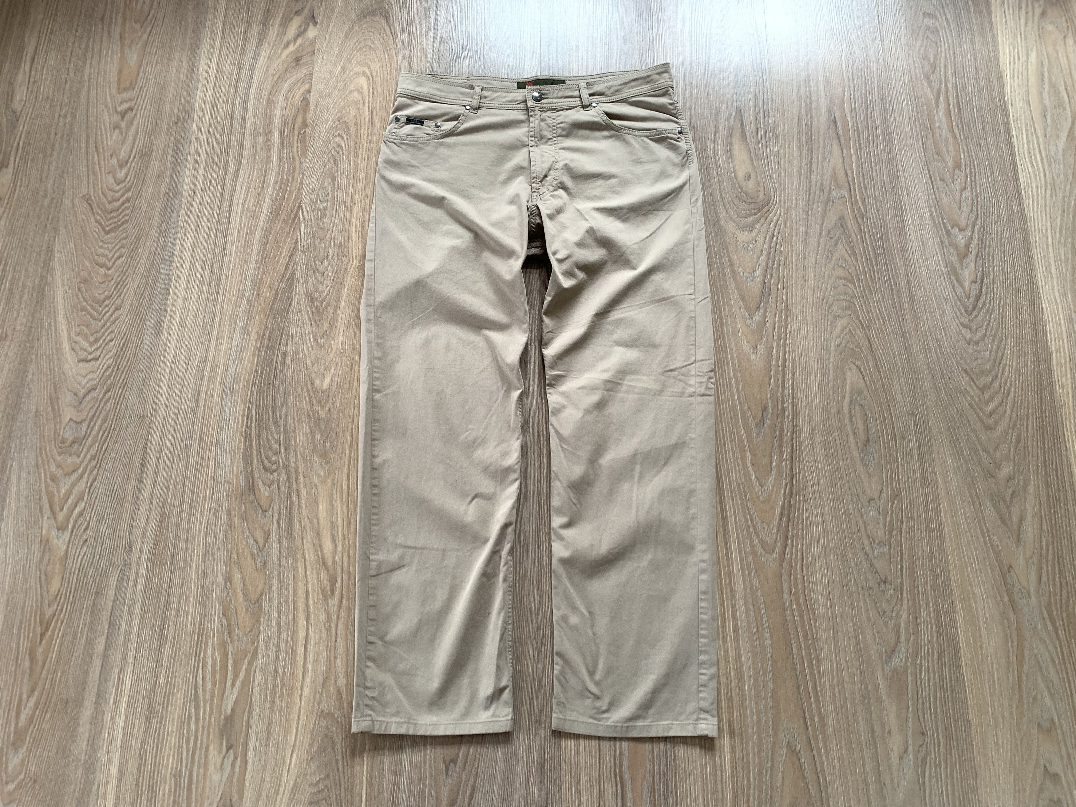 BRAX Brax Carlos Men's Beige Stretch Pants Trousers Size US 36 / EU 52 - 1 Thumbnail