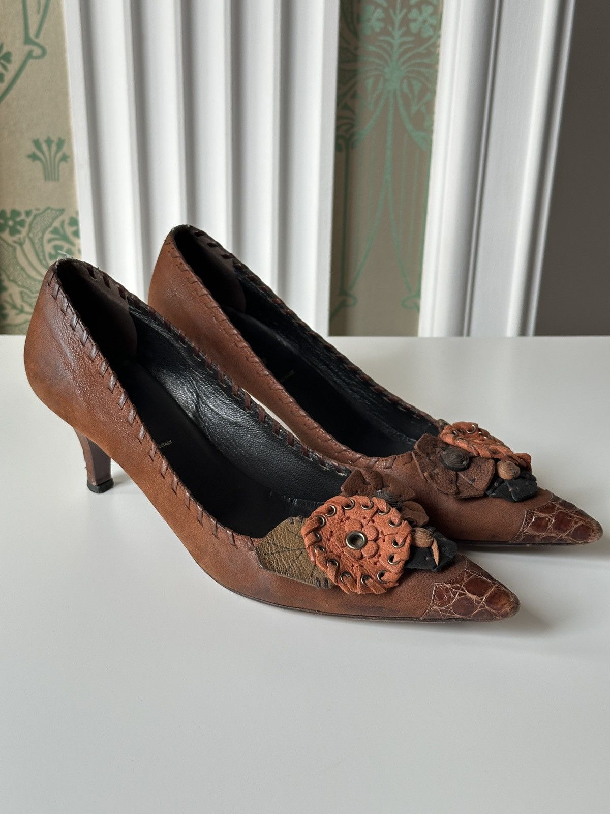 Prada PRADA Kitten Heels Grunge Brown Leather size 37 / US 7 Y2K Size US 7 / IT 37 - 6 Thumbnail