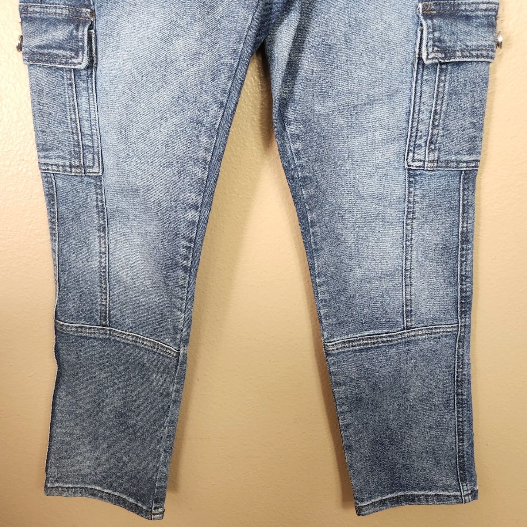 Vintage KanCan Huntsville High Rise Cargo Slim Straight Medium Wash Jeans Size 26/5-26 Women Size 26" / US 2 / IT 38 - 5 Thumbnail
