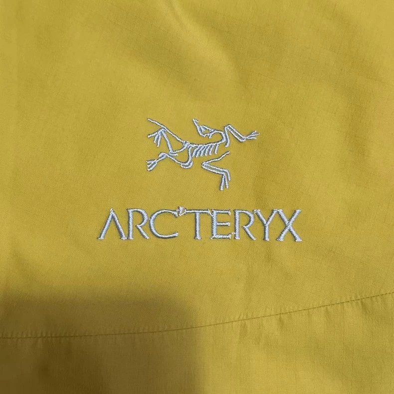 Arc'teryx Arcteryx Beta SL Hard Shell Jacket Yellow Size US S / EU 44-46 / 1 - 3 Thumbnail
