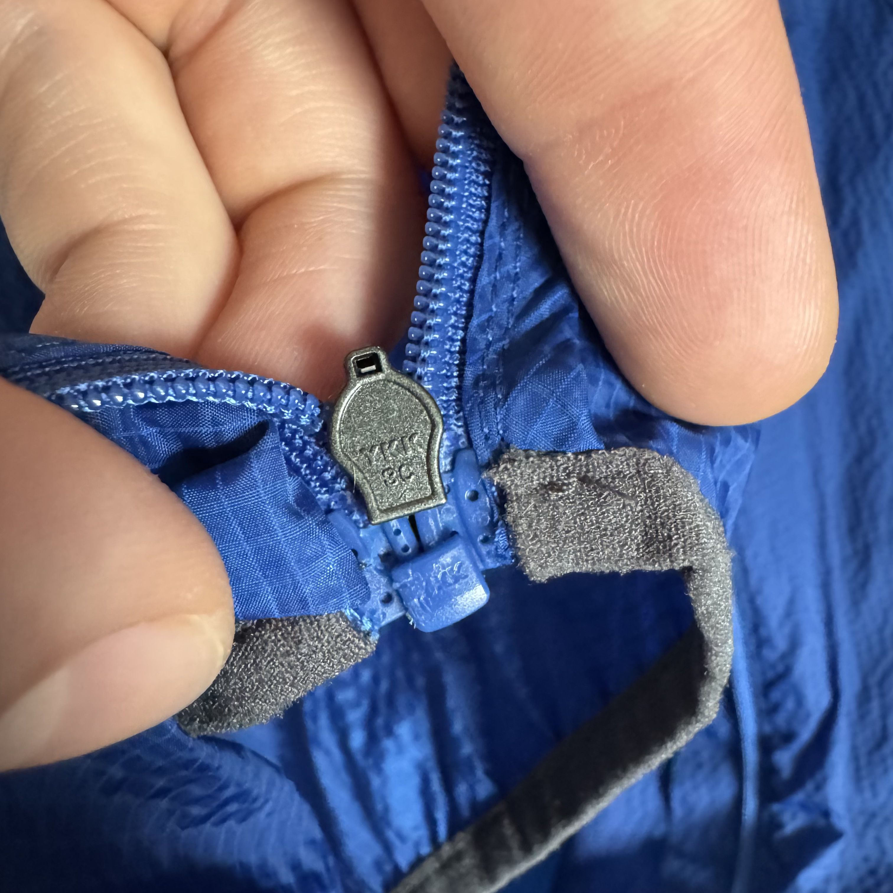 Rapha Men's DHB Run Apparel Blue Lightweight Jacket Size L Size US L / EU 52-54 / 3 - 12 Thumbnail