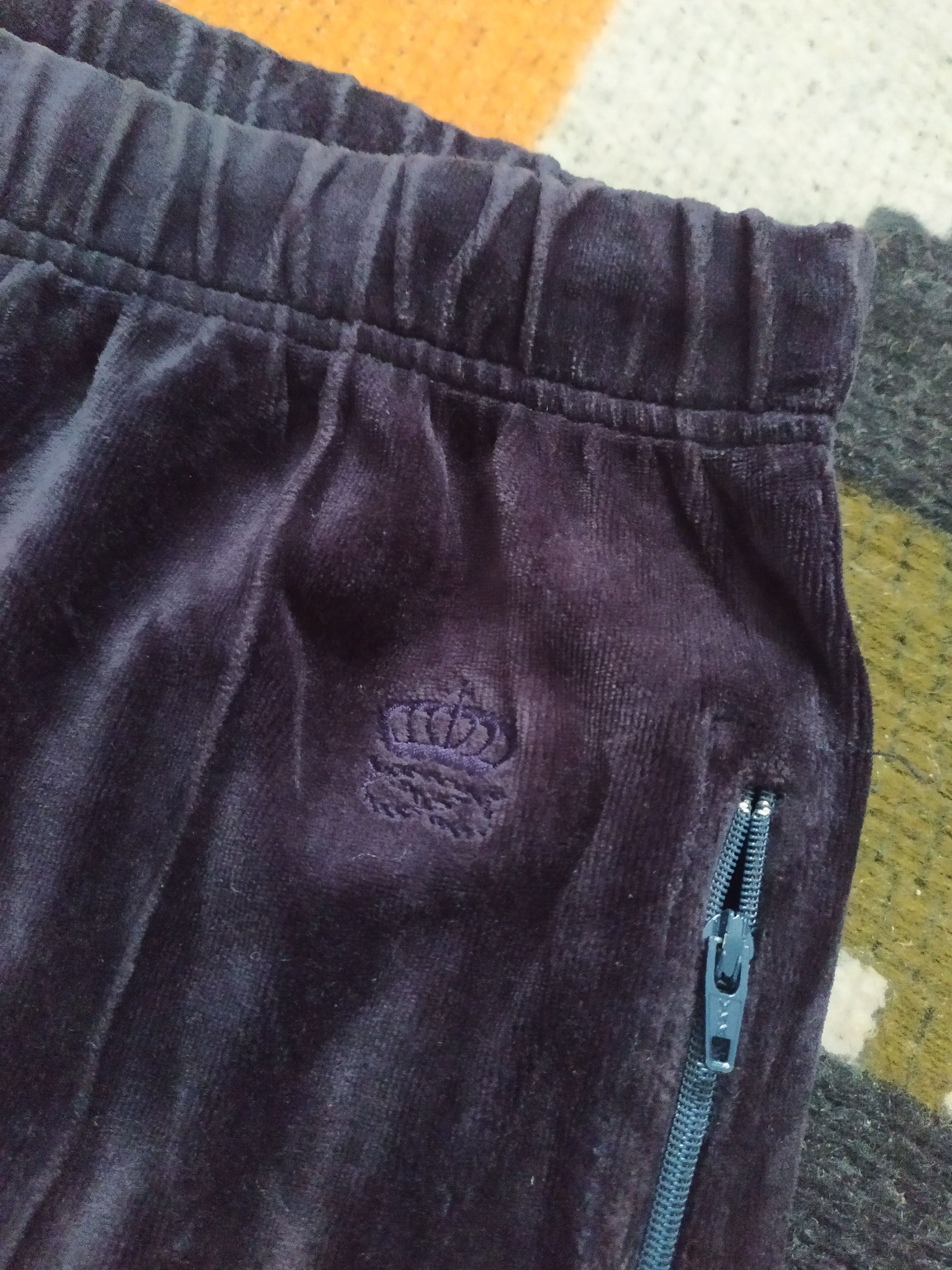 Supreme Velvet pants supreme crown logo Size US 36 / EU 52 - 2 Thumbnail