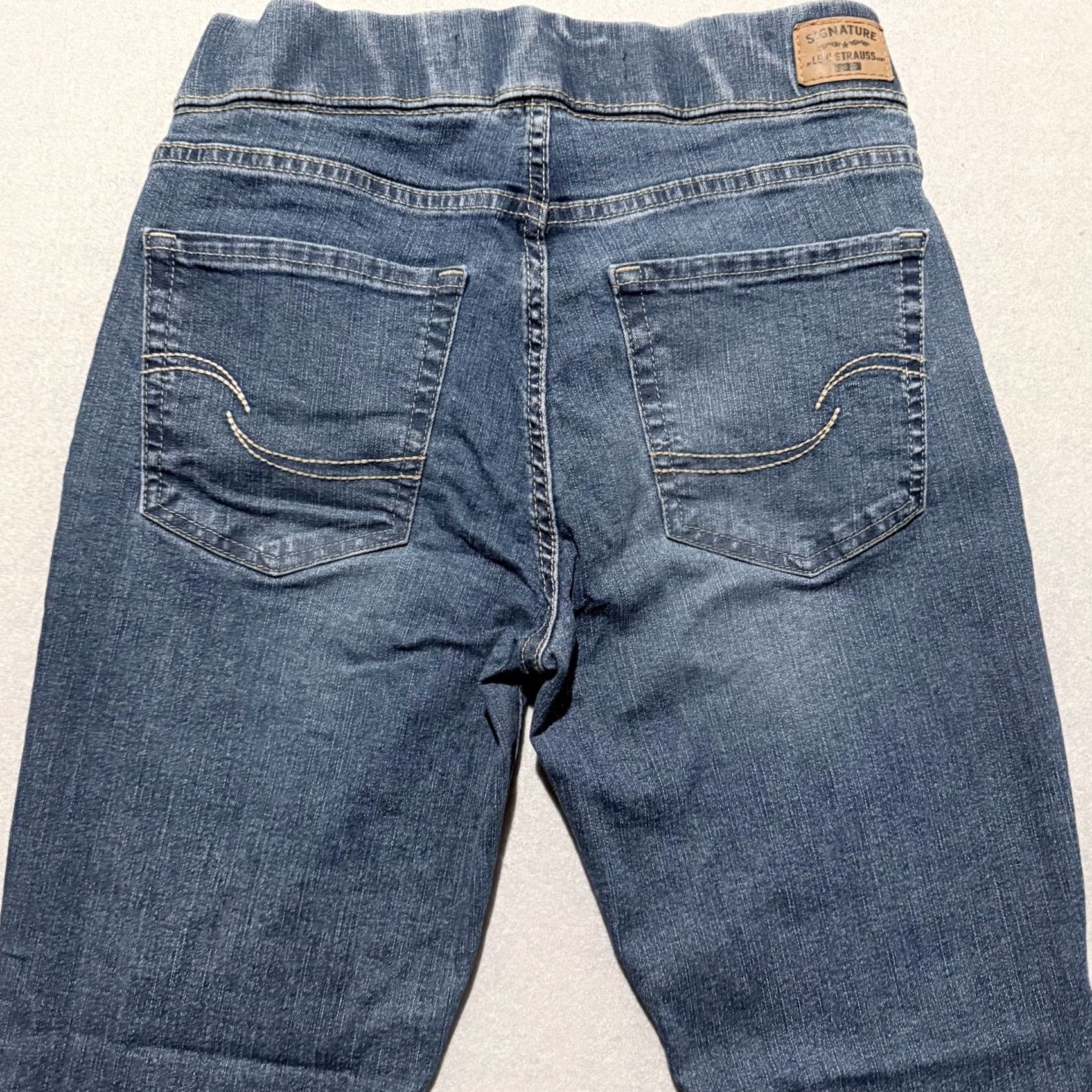 Levi's VINTAGE Signature by Levi Strauss Gold Totally Shaping Pull-On Skinny Jeans Women's - 4S Size 27" / US 4 / IT 40 - 4 Thumbnail