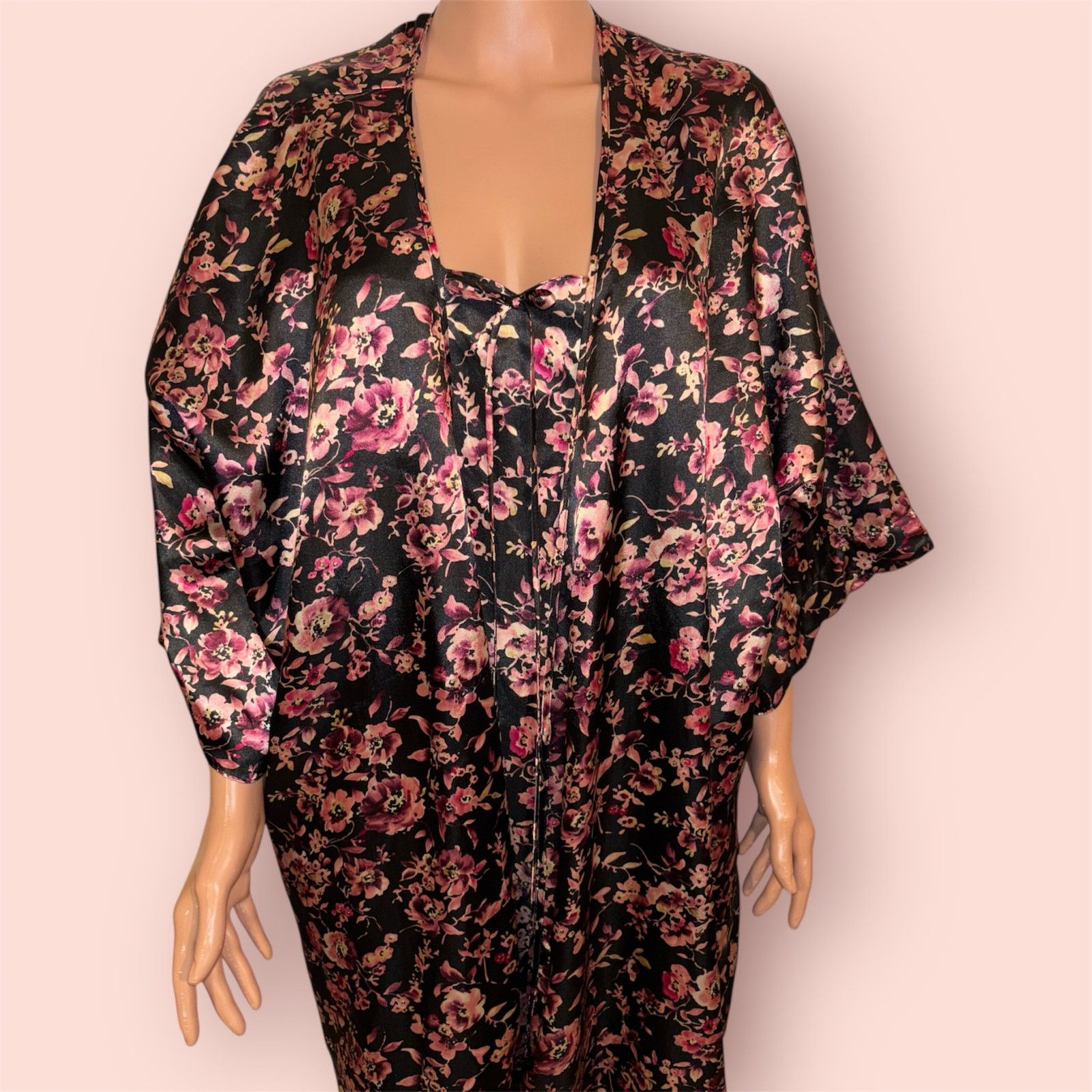The Unbranded Brand Cacique 2 Piece Floral Satin Robe/Cover Up Size (18-20) Size ONE SIZE - 4 Thumbnail