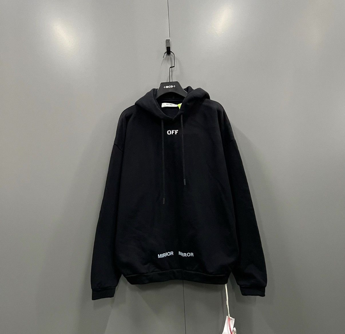 Off-White OFF-WHITE OW Back Logo Print Hoodie J41 Size US M / EU 48-50 / 2 - 1 Thumbnail
