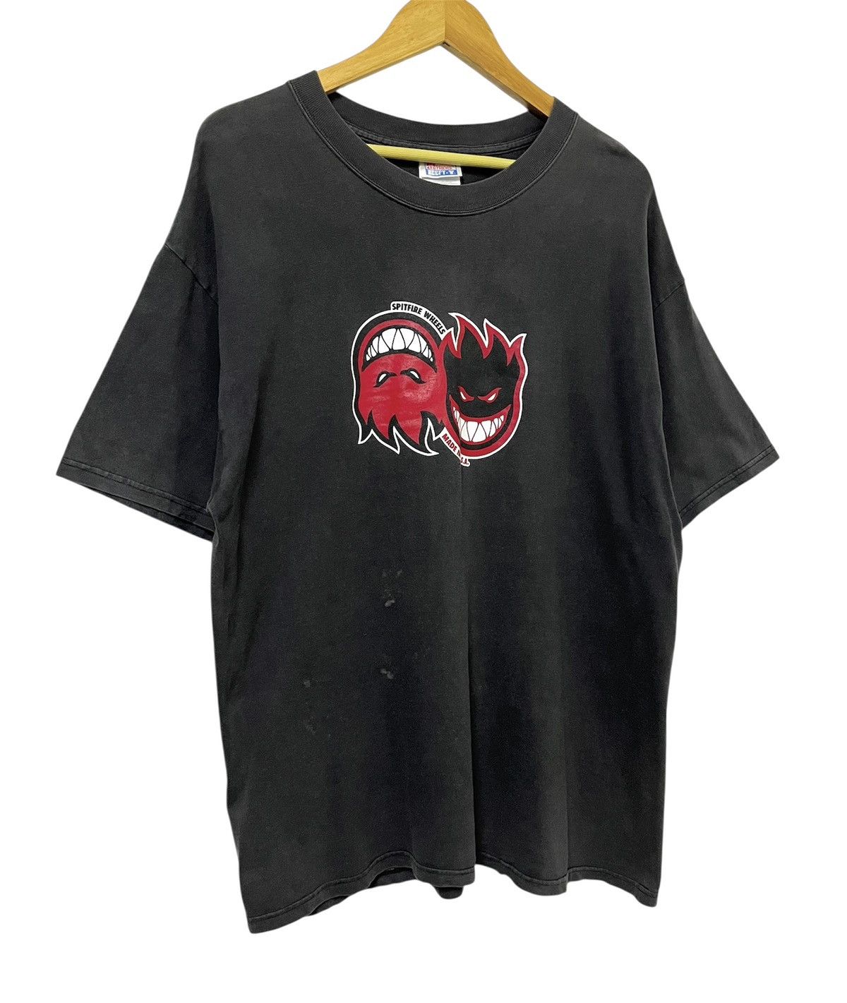 Spitfire VINTAGE 90s SPITFIRE WHEELS USA OG SKATEBOARDS LOGO TSHIRT Size US XL / EU 56 / 4 - 2 Thumbnail