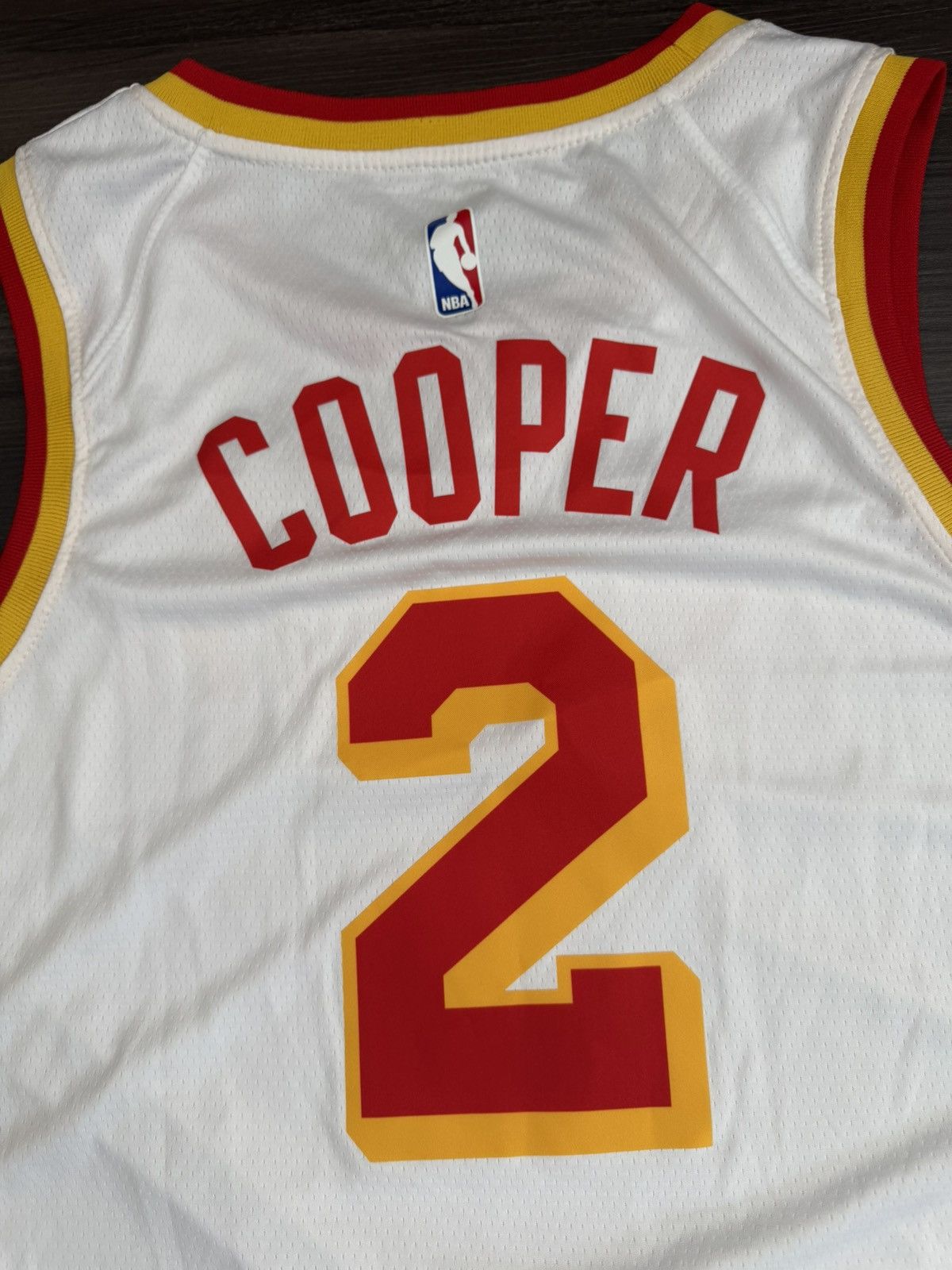 Nike Atlanta Hawks Sharife Cooper #2 NBA Swingman Jersey NWT Size US M / EU 48-50 / 2 - 8 Thumbnail
