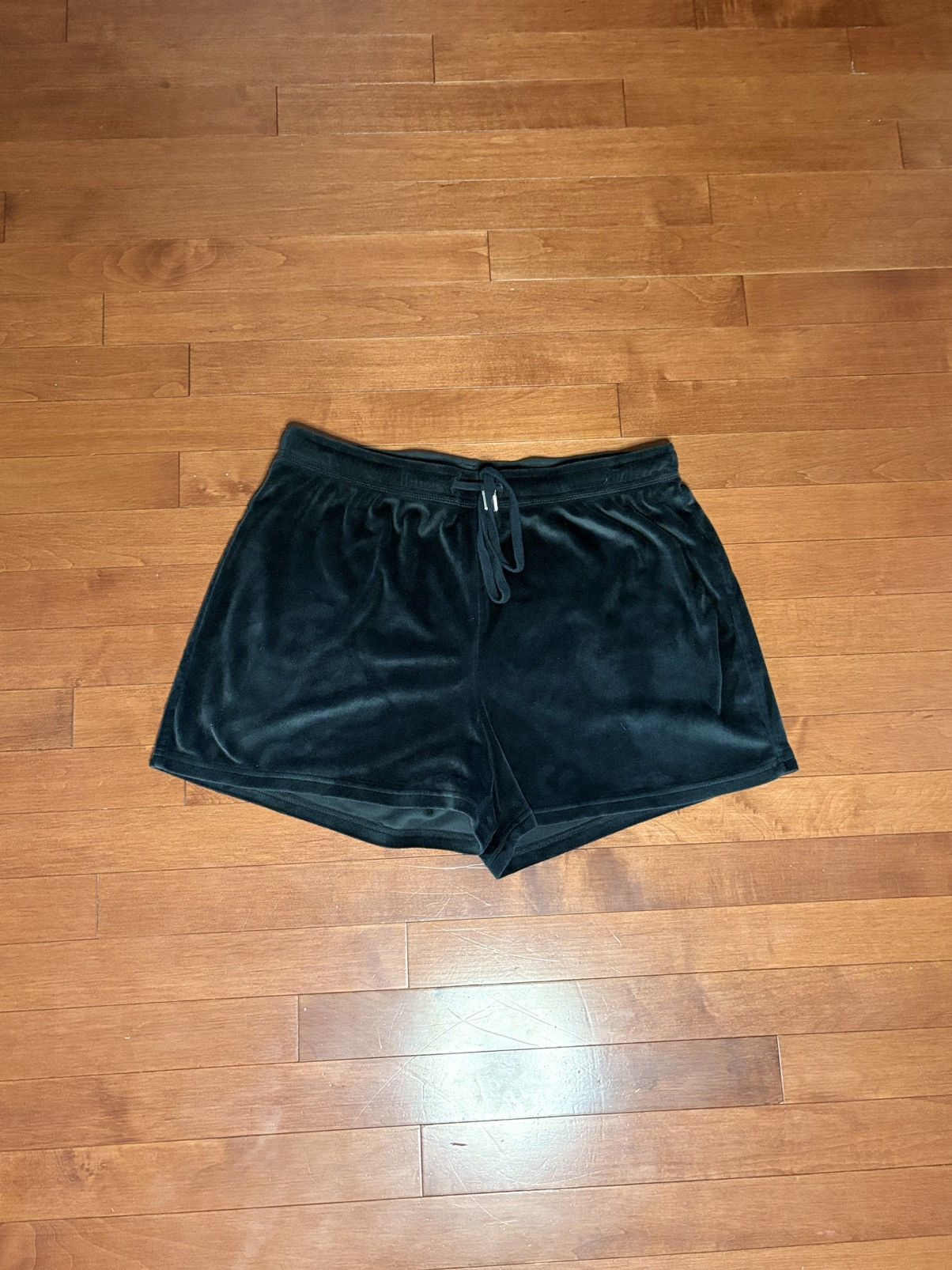 Juicy Couture Juicy Couture 2-Piece Sleep Set | $35 Size L / US 10 / IT 46 - 4 Thumbnail