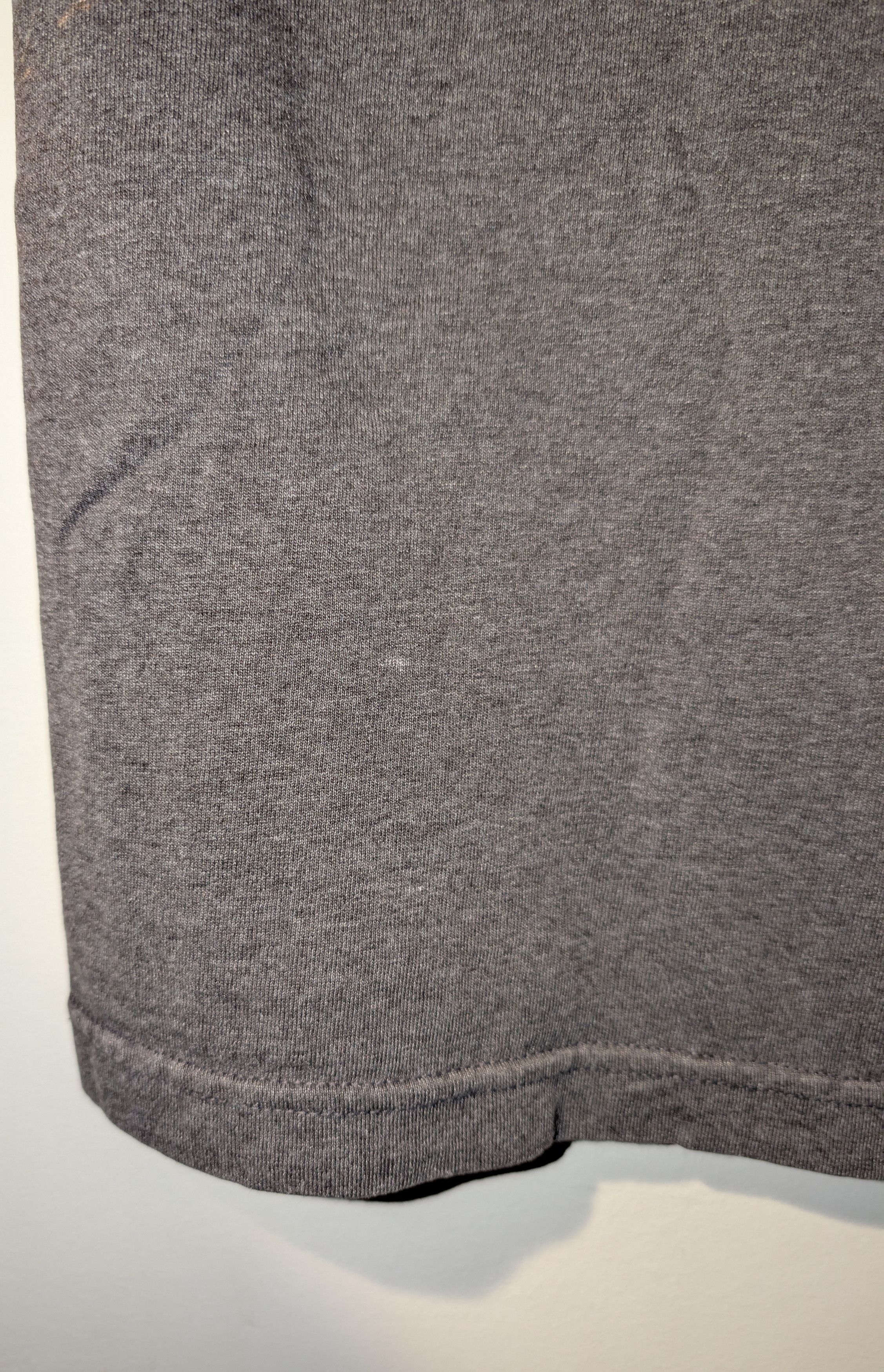 Volcom Vintage Y2K Volcom Center Logo Medium Sleeveless T-Shirt Size US M / EU 48-50 / 2 - 4 Thumbnail
