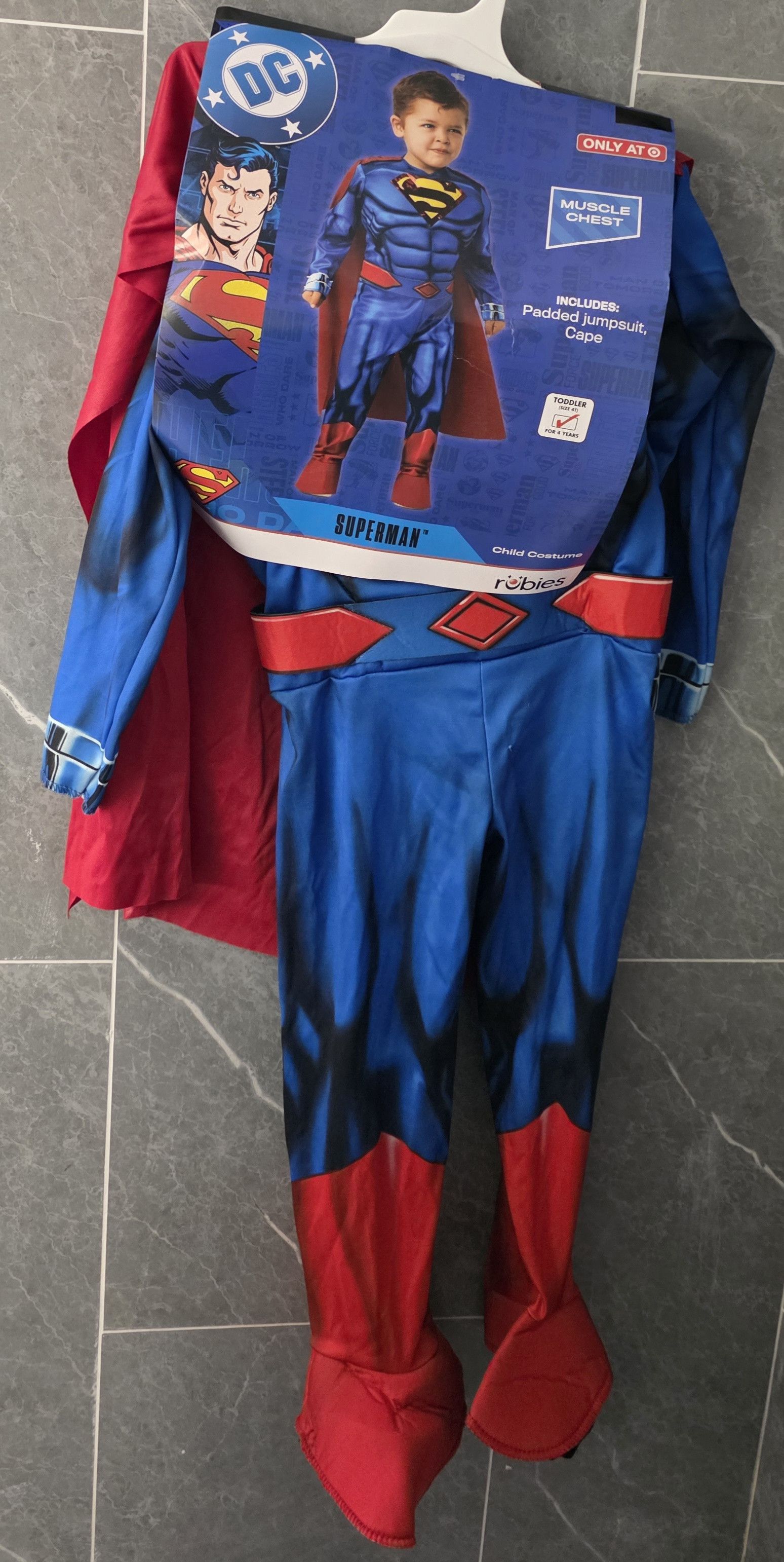 DC Comics NWT DC Comics Boys' Superman Halloween Costume Blue 4T Size US XXS / EU 40 - 1 Thumbnail