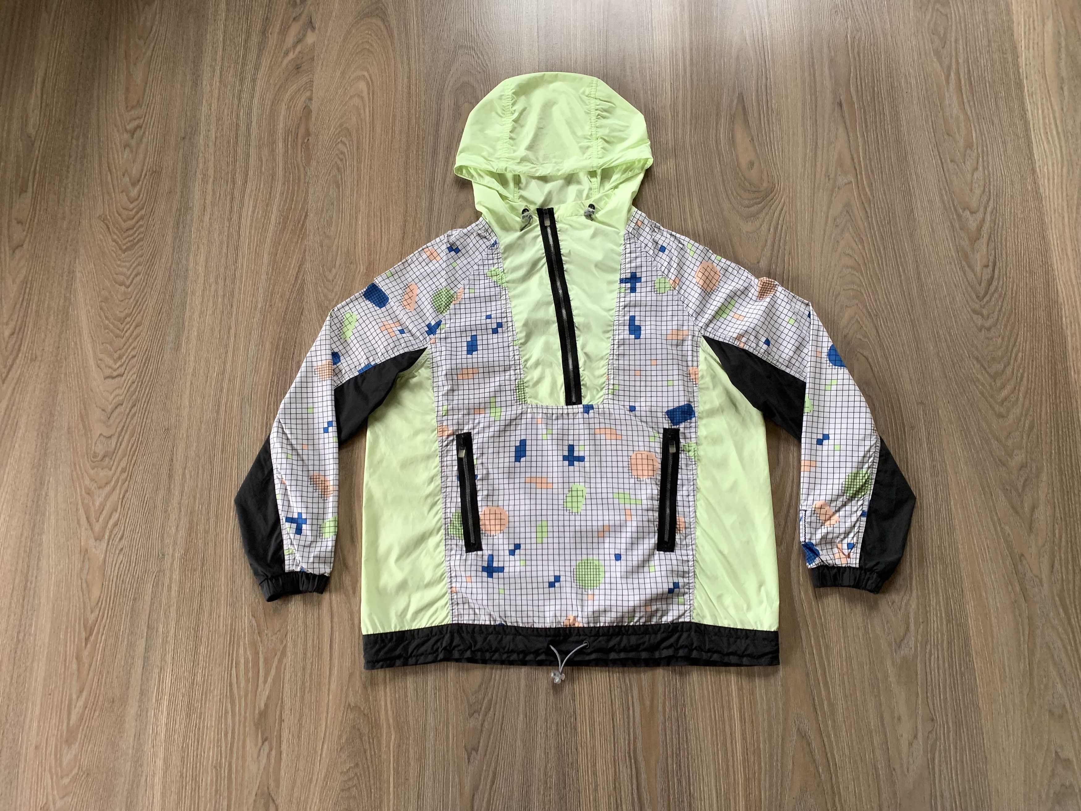 Nike Rare Nike Windbreaker Tetris Printed Hood Jacket 2018 Size US S / EU 44-46 / 1 - 1 Thumbnail