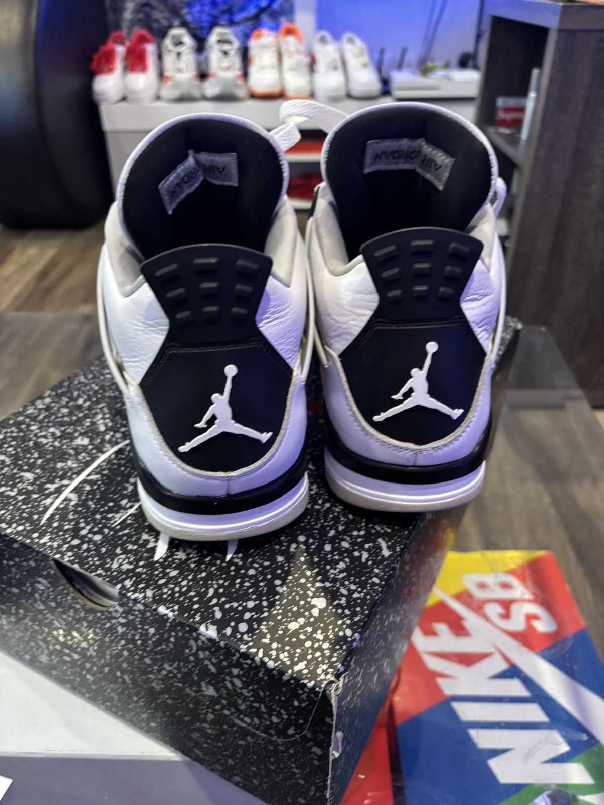 Nike Nike Air Jordan 4 Military Size US 10.5 / EU 43-44 - 5 Thumbnail