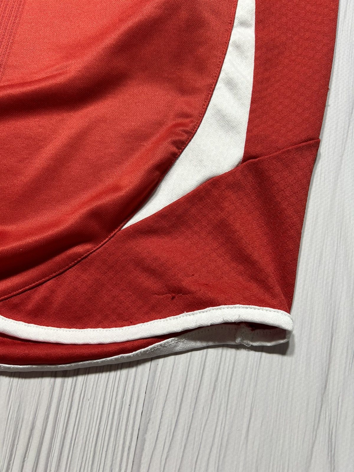 Puma Puma Switzerland 2010 2011 Home Football Shirt Jersey Size US L / EU 52-54 / 3 - 4 Thumbnail
