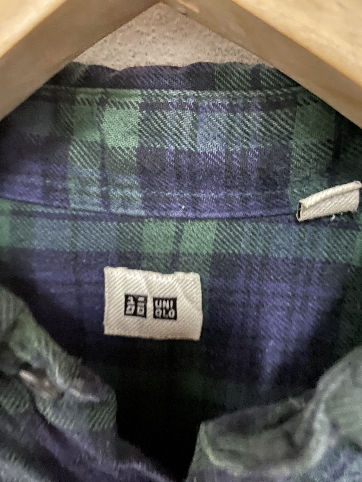 Japanese Brand × Uniqlo Japanese Brand Uniqlo Plaid Tartan Flannel Shirt Size US M / EU 48-50 / 2 - 4 Thumbnail