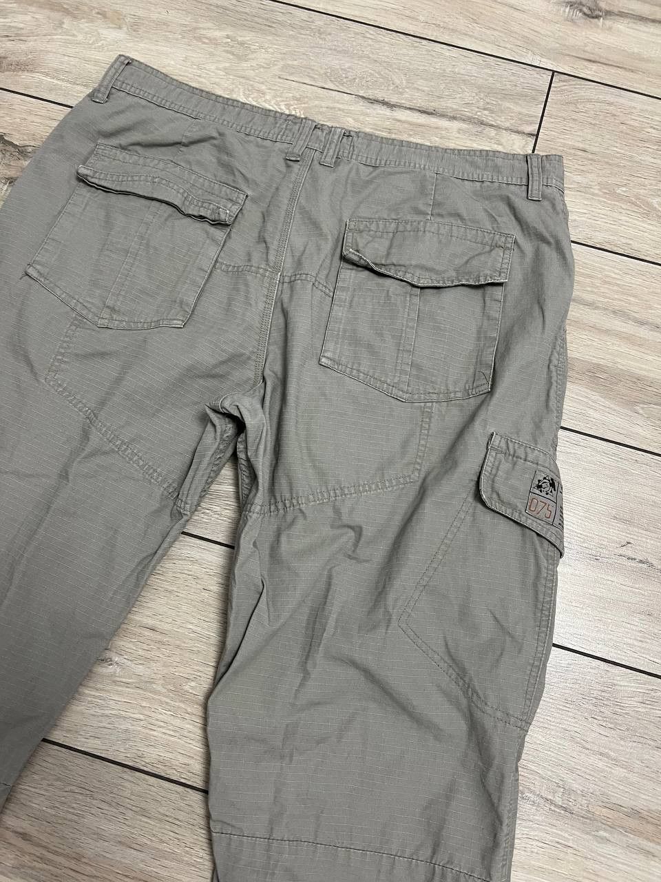 Oakley Vintage Oakley Y2K Cargo Pants Trousers Military W 36 L 32 Size US 36 / EU 52 - 8 Thumbnail