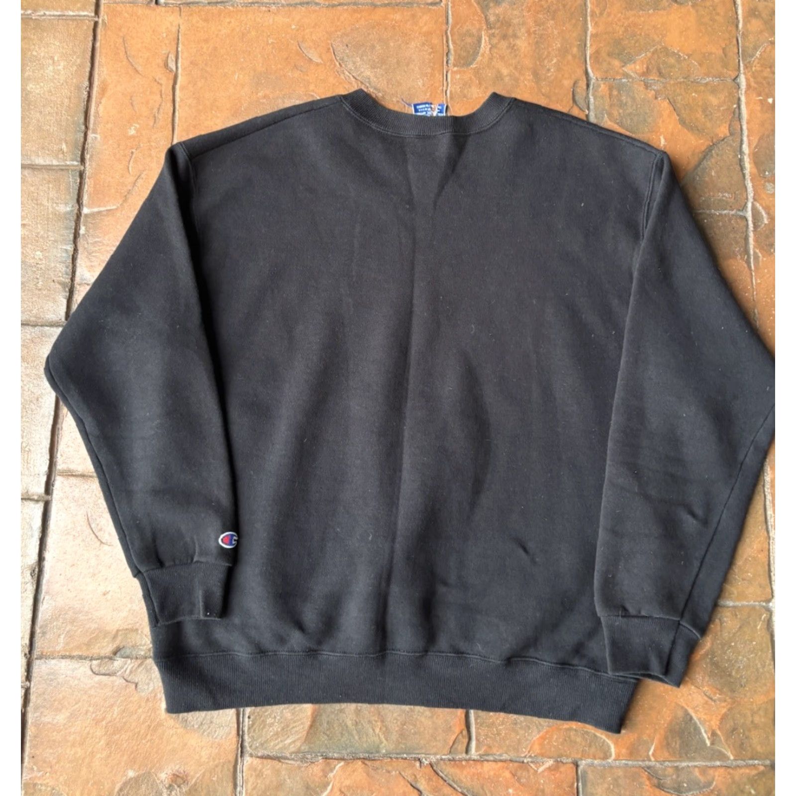 Champion VINTAGE Champion Texas Crew Neck Sweatshirt L Men Black 90s USA Embroidered Logo Size US L / EU 52-54 / 3 - 3 Thumbnail