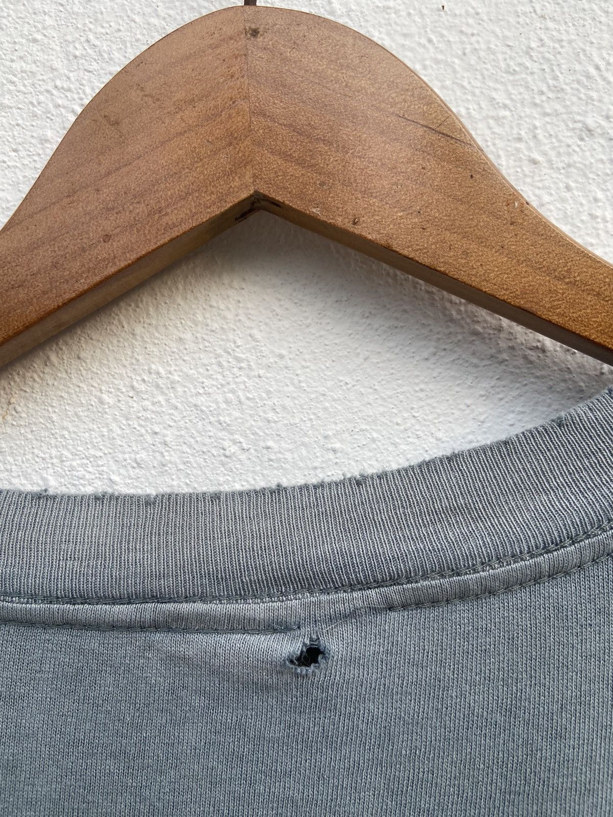 Rusty Trashed Vintage 90s Vintage Rusty tees distressed sun faded Size US M / EU 48-50 / 2 - 9 Thumbnail