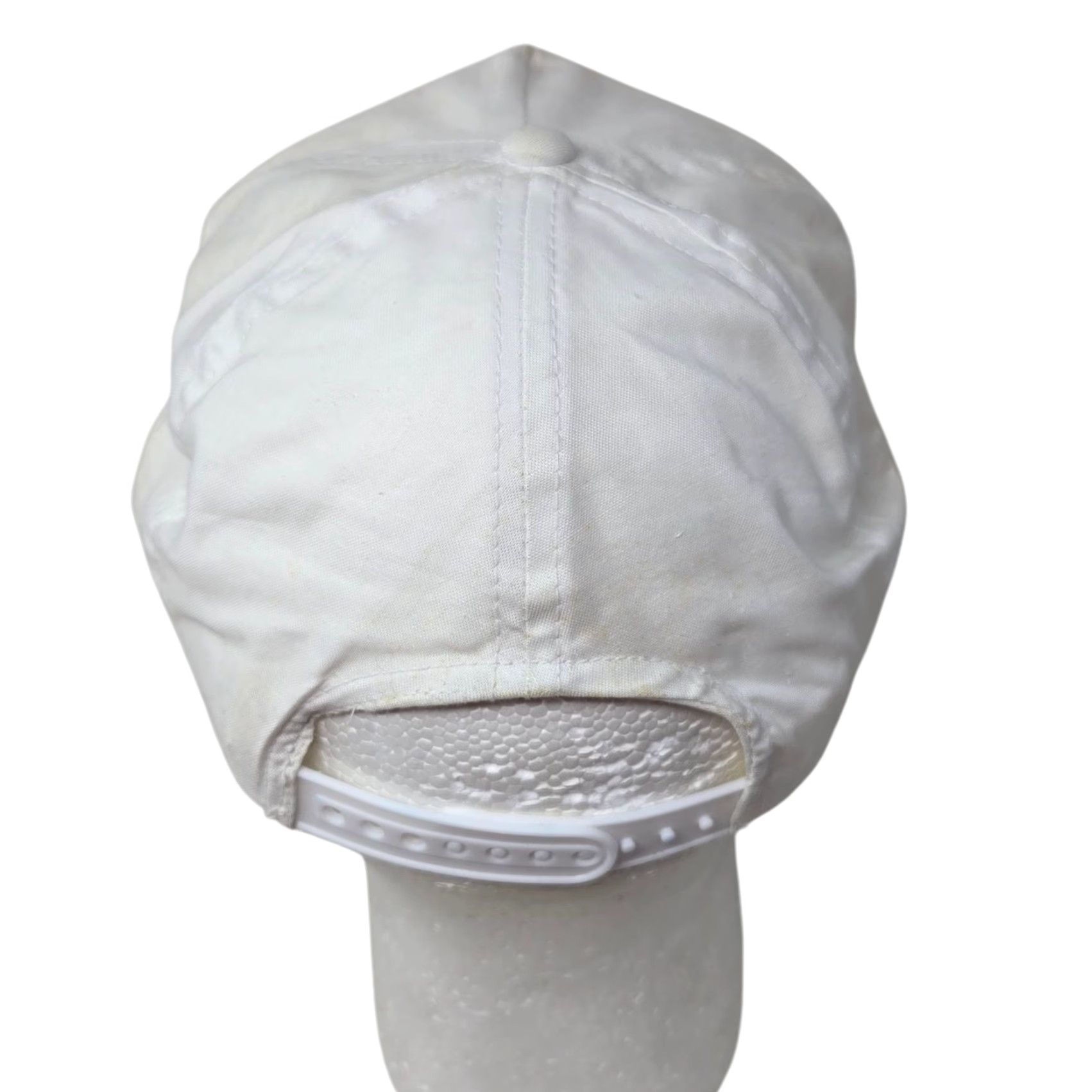 Vintage VINTAGE Lehigh Valley Dairy Hat Snapback White Rare READ Trucker Hat 90s Mens One Size White Boys Girls Adults? Size ONE SIZE - 4 Thumbnail
