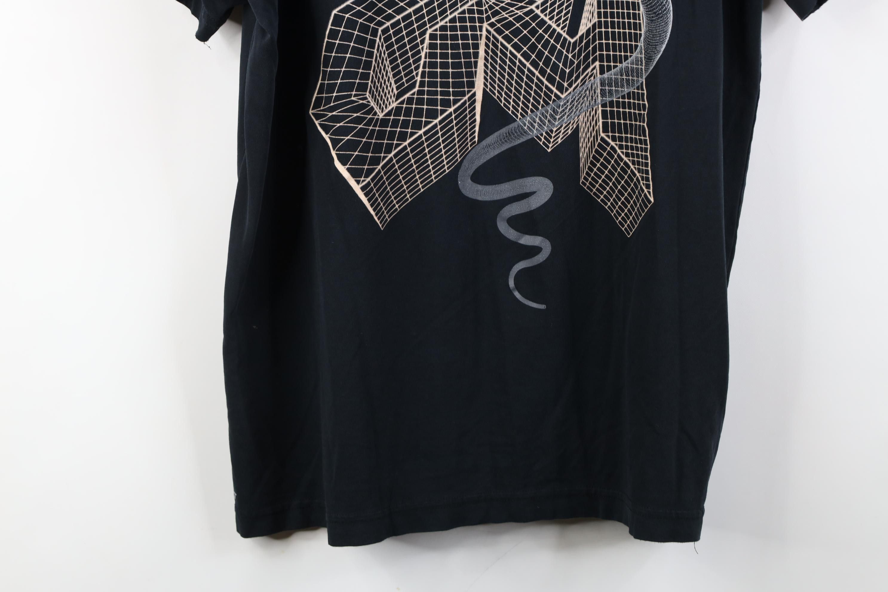 Nike Vintage Nike Mamba Kobe Bryant Snake Basketball T-Shirt Size US M / EU 48-50 / 2 - 3 Thumbnail