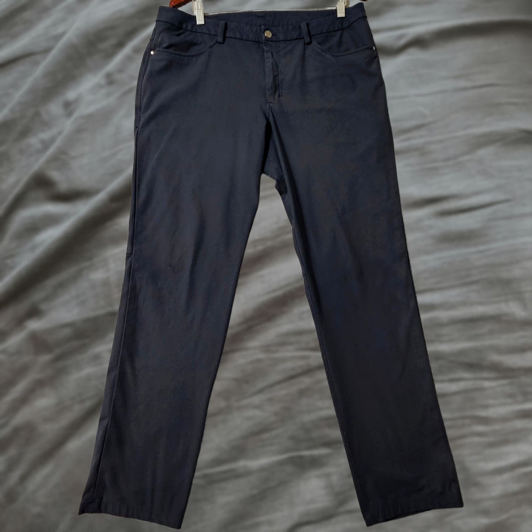 Lululemon Lululemon ABC Pant Classic Men's Nautical Navy Blue Size 36 x 33 M5335S Size US 36 / EU 52 - 1 Thumbnail