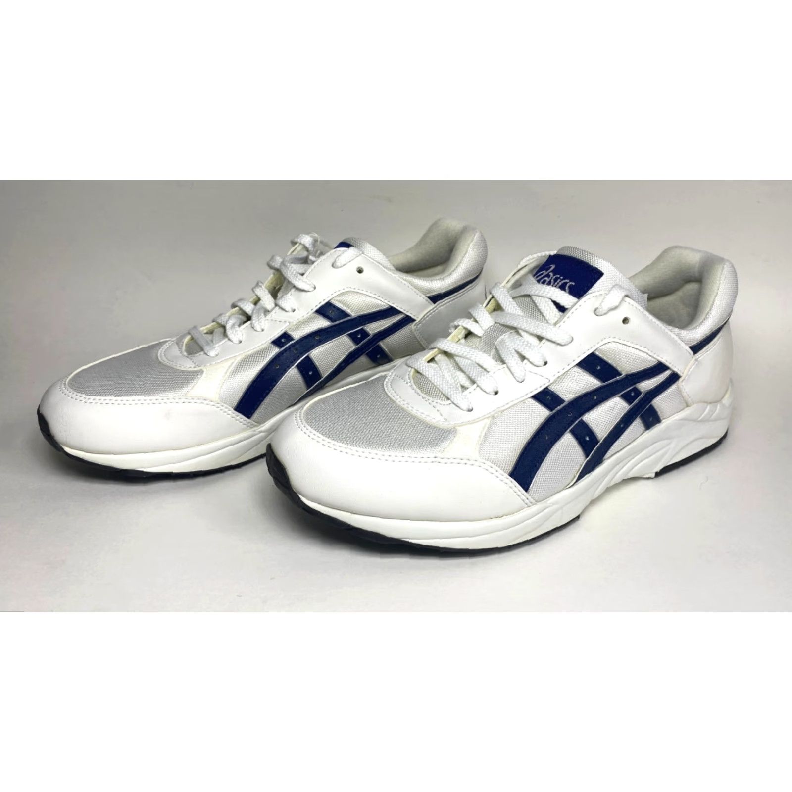 Asics VINTAGE ASICS Shirt Men NOS 90s Gel TN690 Run 1 White Navy Size US 10 Sneakers Size US 10 / EU 43 - 4 Thumbnail